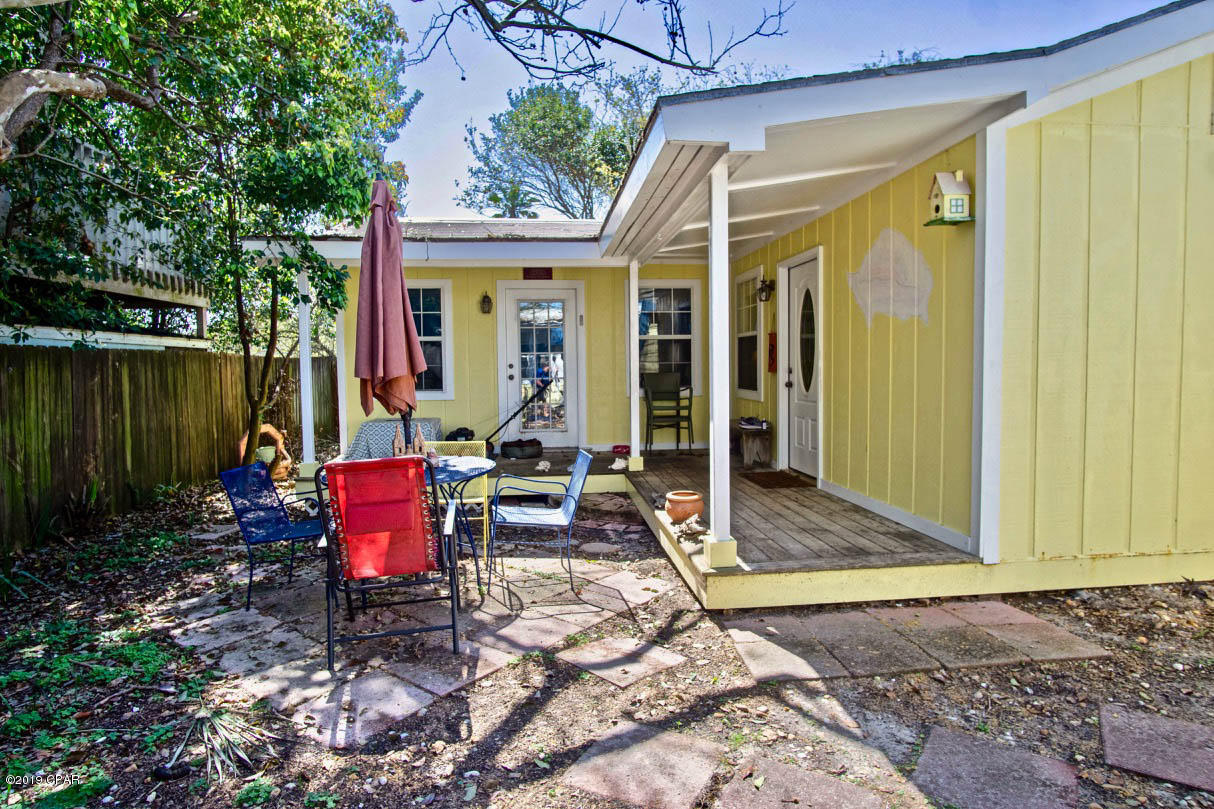 Riviera Beach - Residential