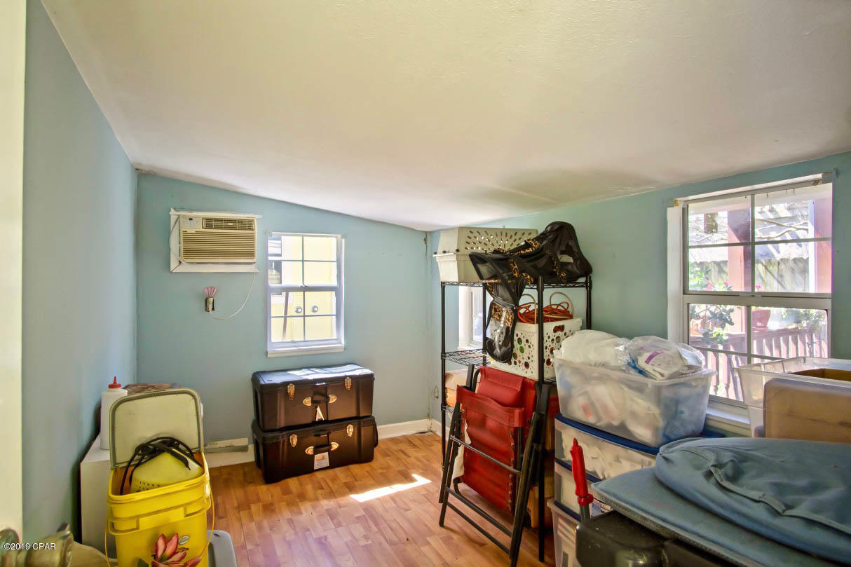 Riviera Beach - Residential