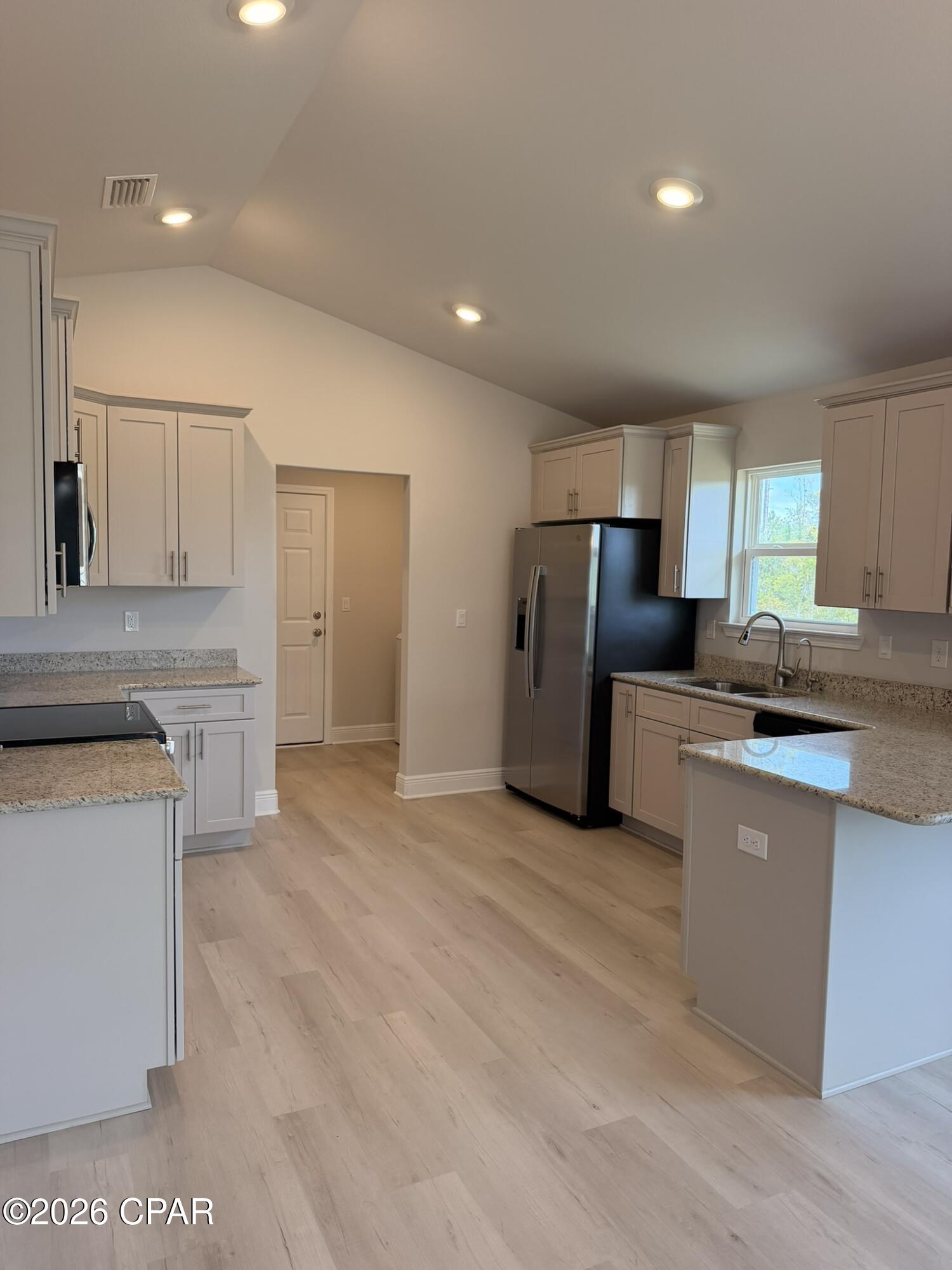 [No Recorded Subdiv] - Residential Lease
