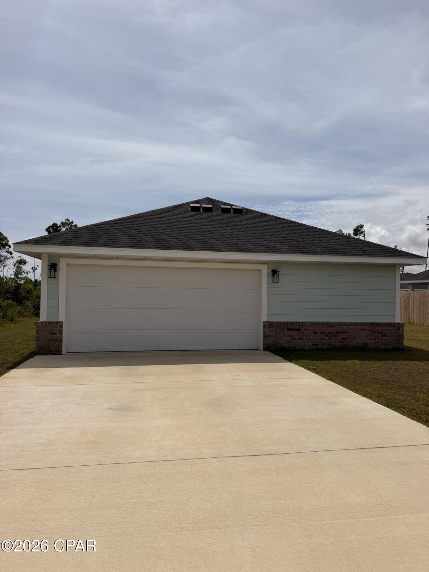 [No Recorded Subdiv] - Residential Lease