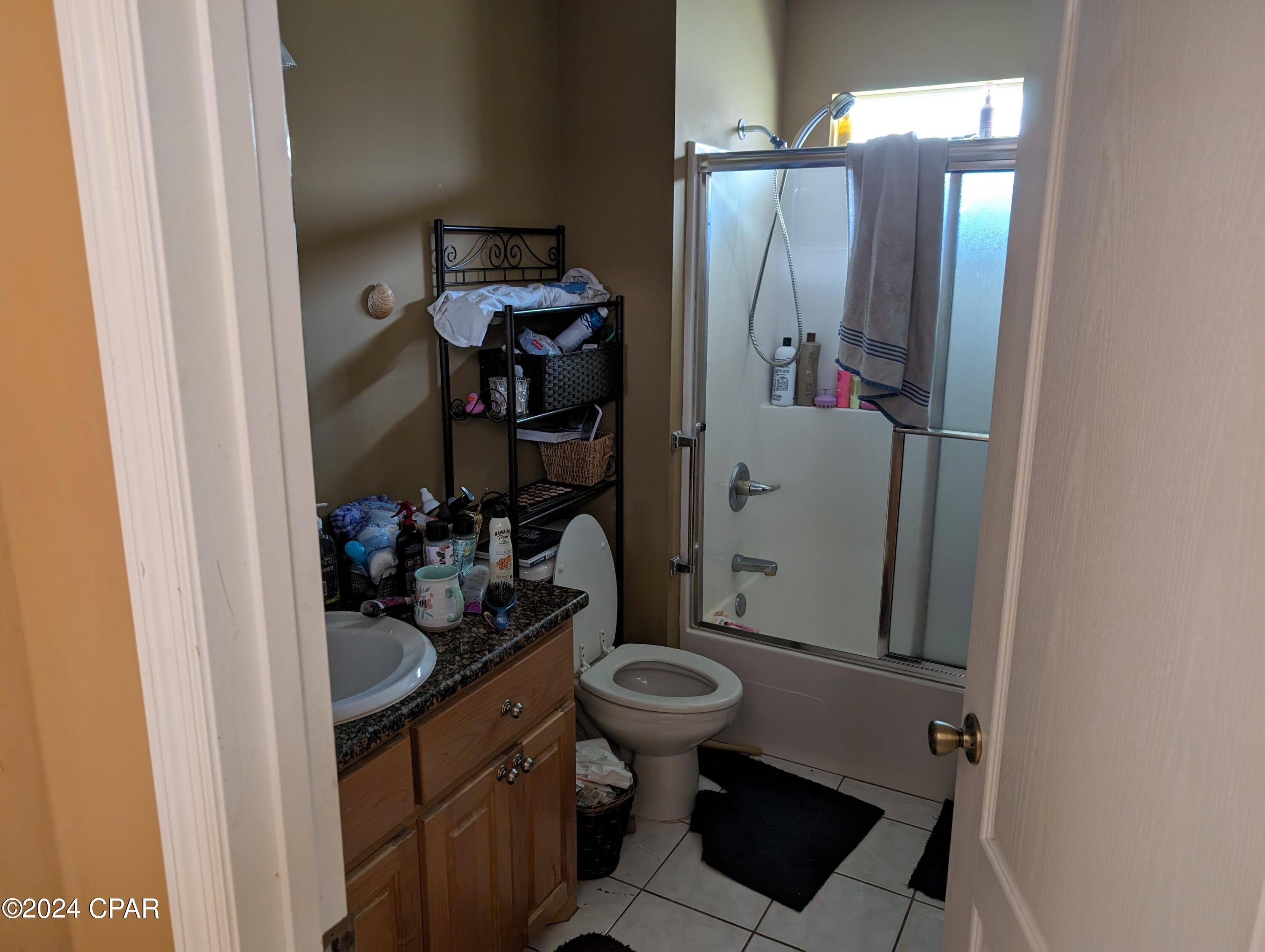 Hutchison's 2nd To Bahama Bch - Residential