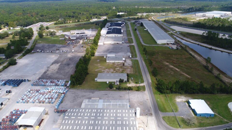 [No Recorded Subdiv] - Commercial Sale