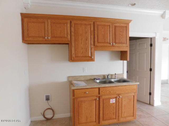 [No Recorded Subdiv] - Commercial Sale