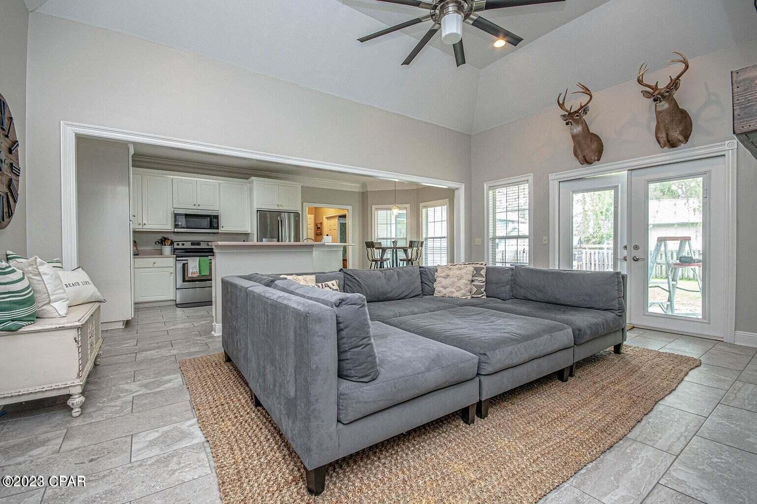 [No Recorded Subdiv] - Residential Lease