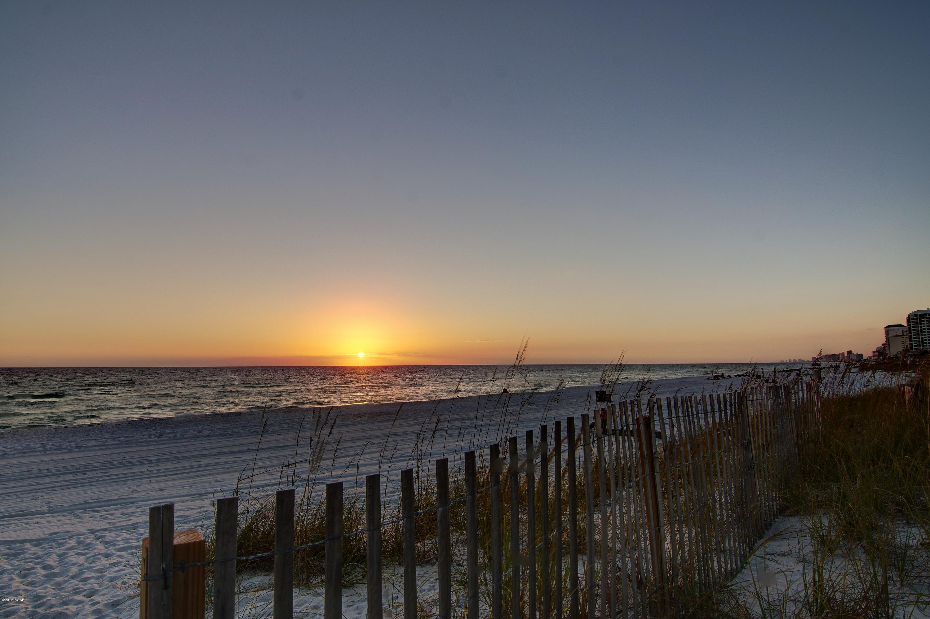 Gulf Lagoon Beach - Residential