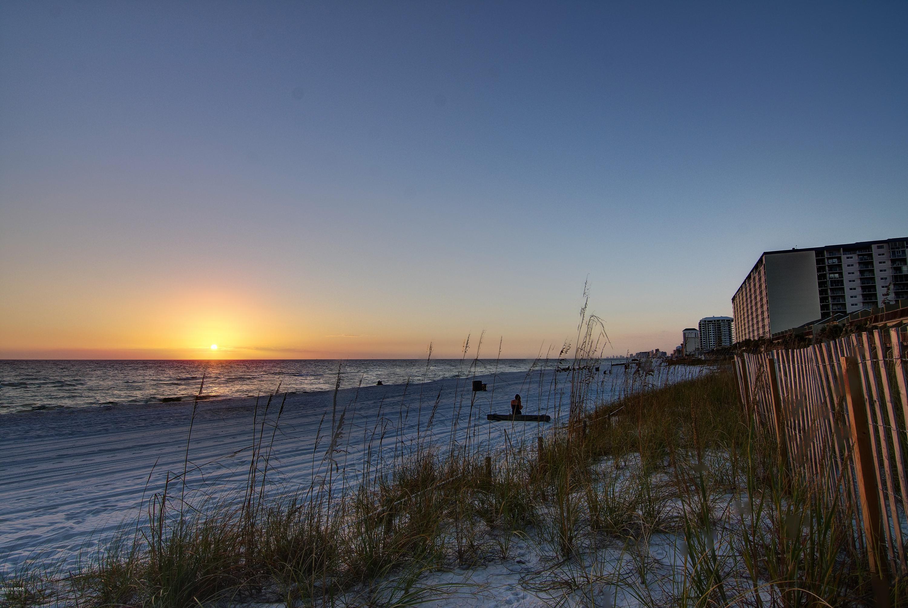 Gulf Lagoon Beach - Residential