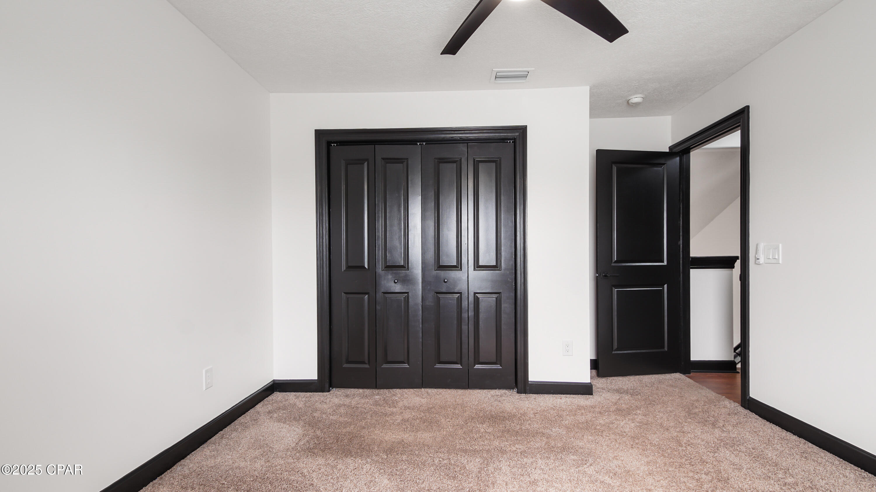 Ashlee Manor - Residential