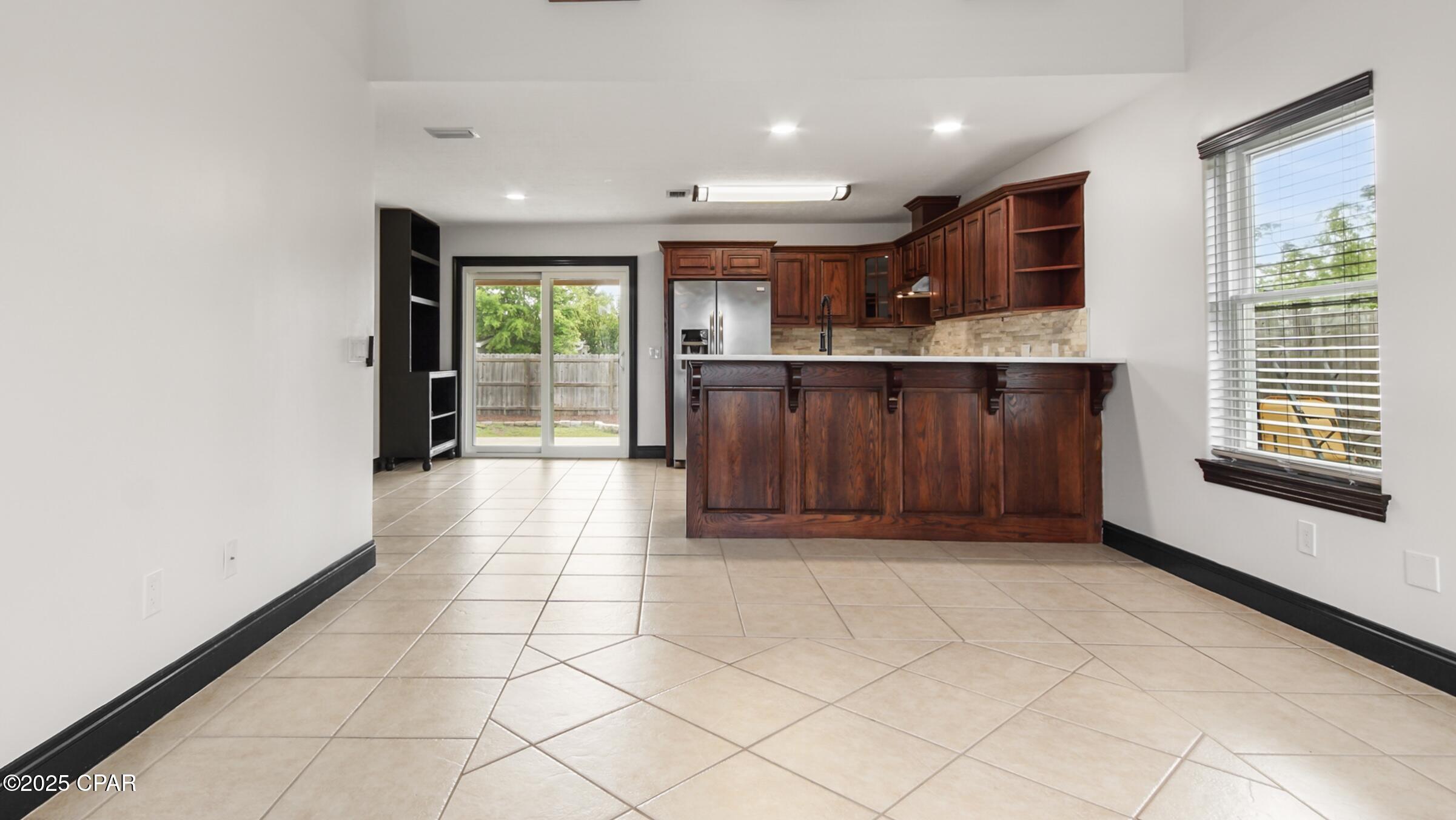 Ashlee Manor - Residential