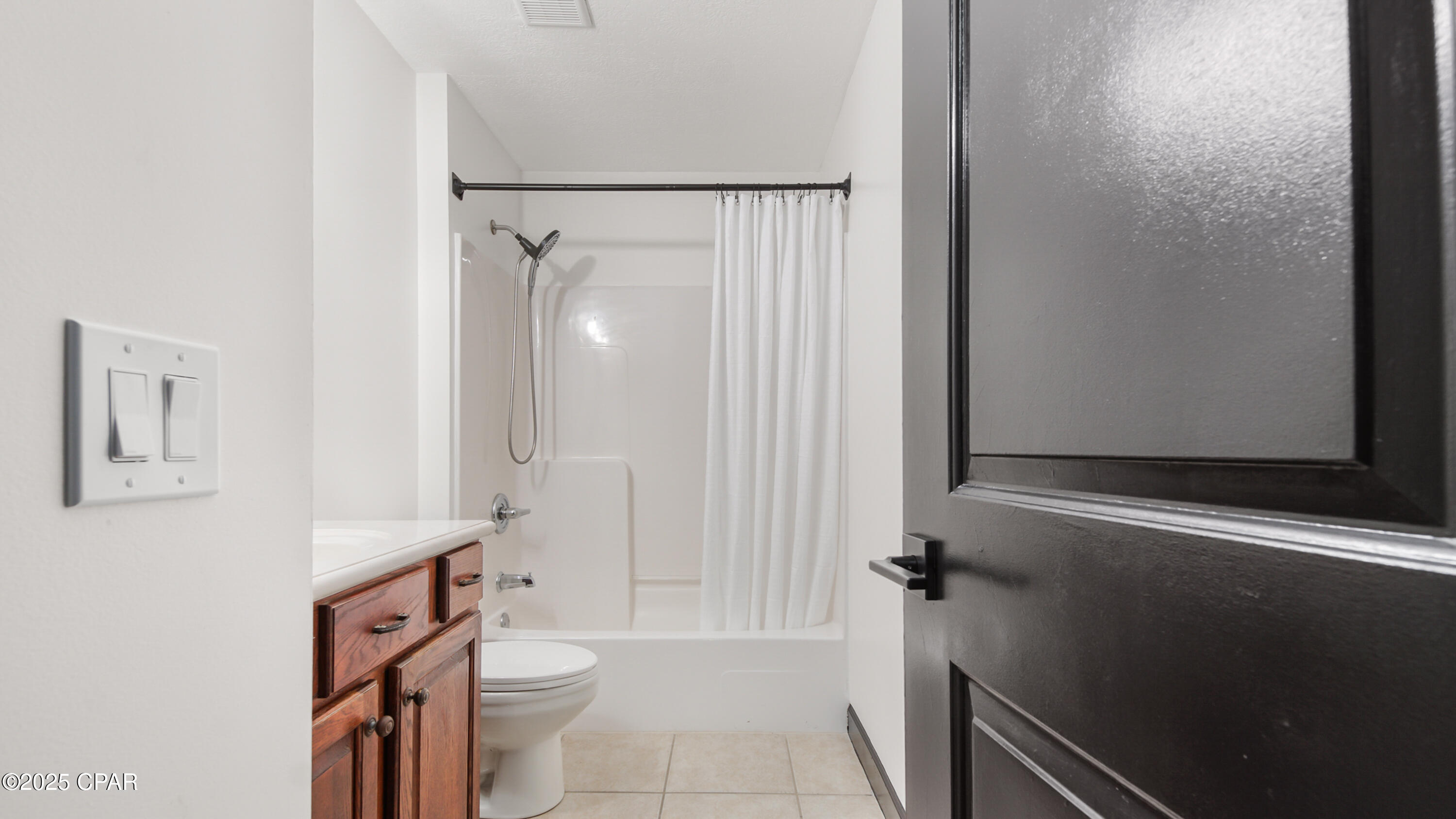 Ashlee Manor - Residential