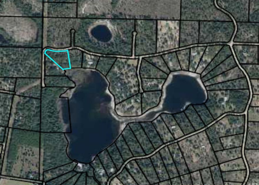 Fantastic opportunity to join a growing, private equestrian community. This beautiful waterfront lot is the perfect place to build a quite retreat and build lasting memories. Break away from the busy city life and enjoy all that the country has to offer.