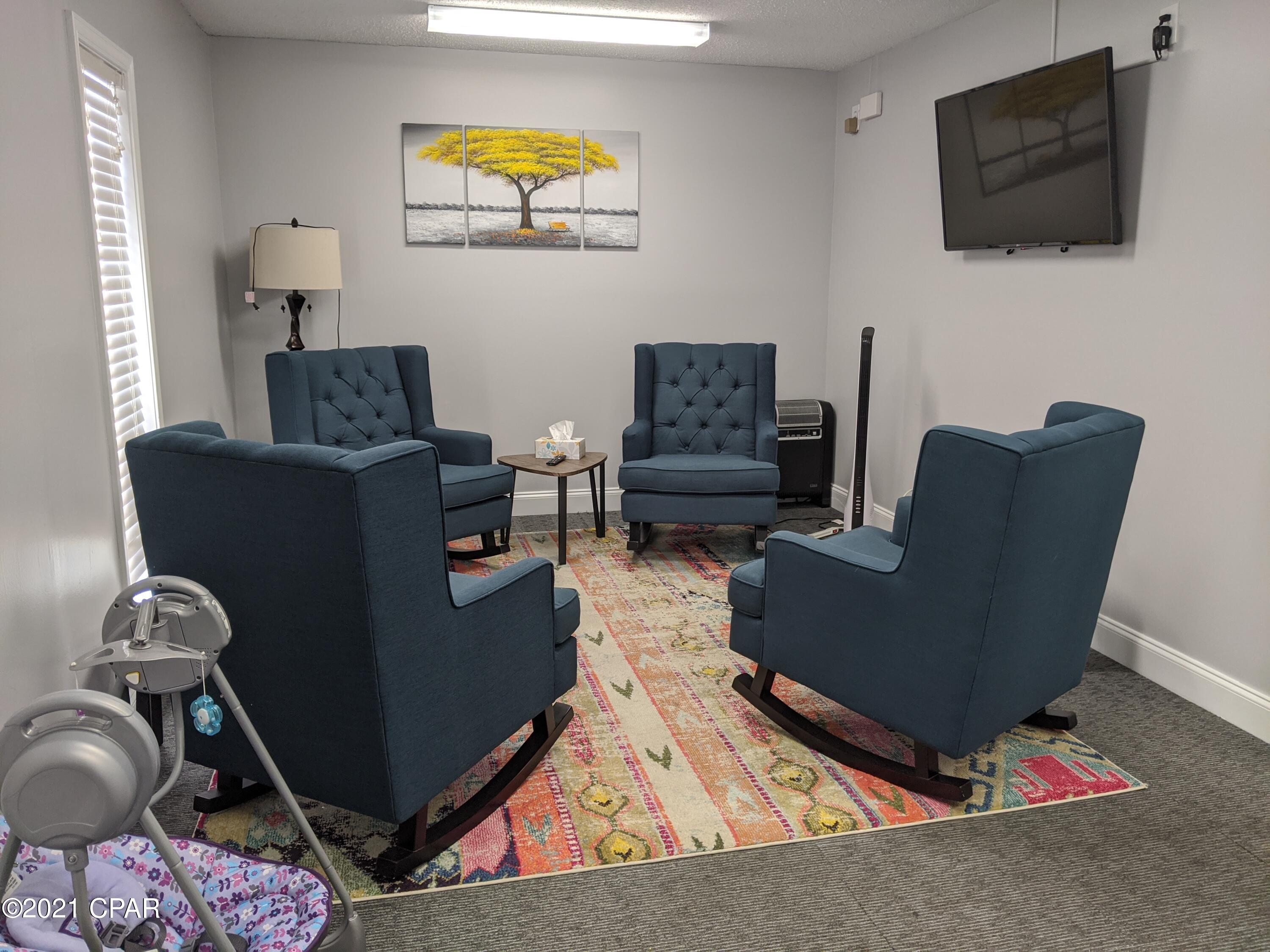 [No Recorded Subdiv] - Commercial Sale