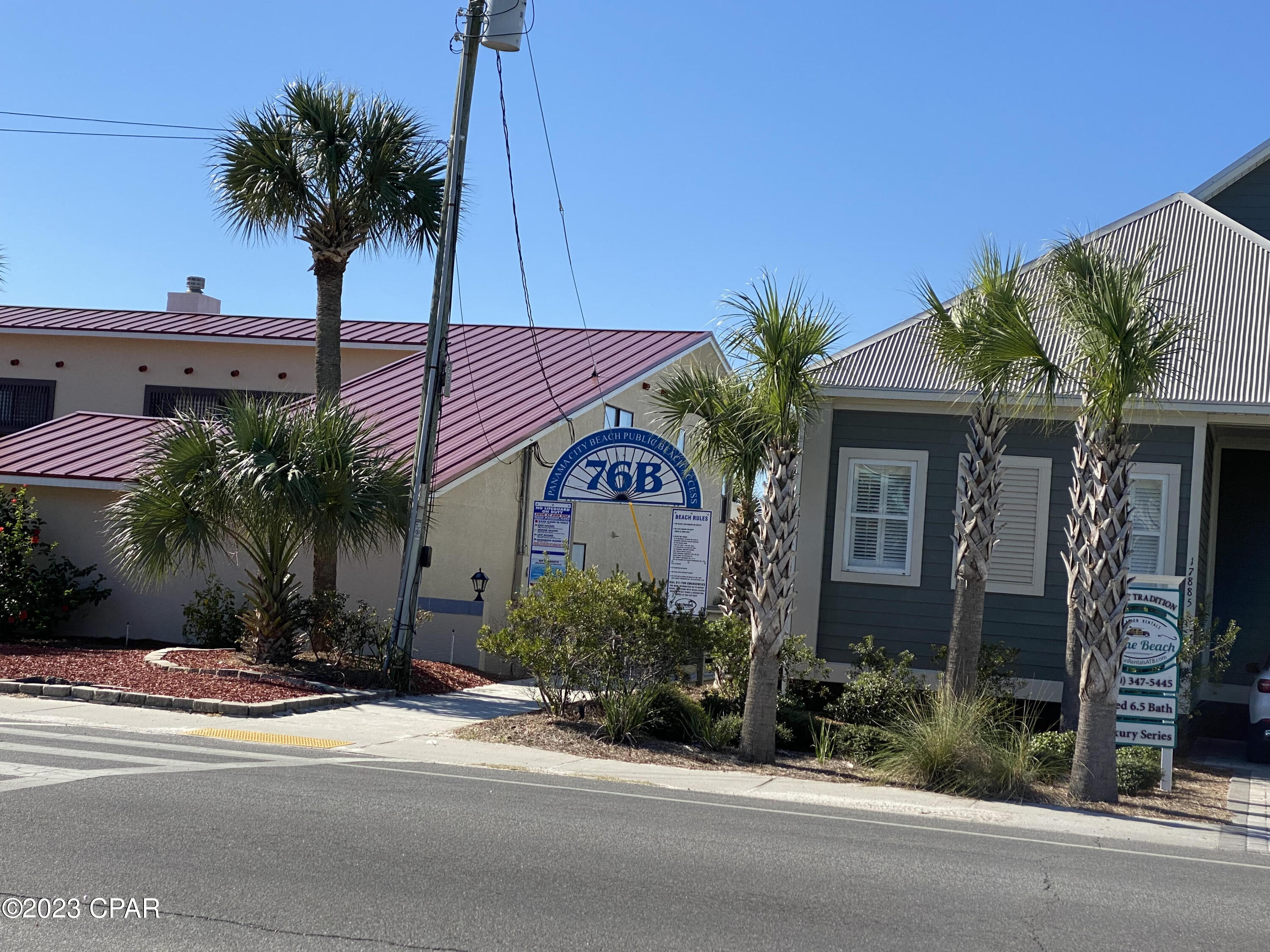 Villa Chateaus - Residential