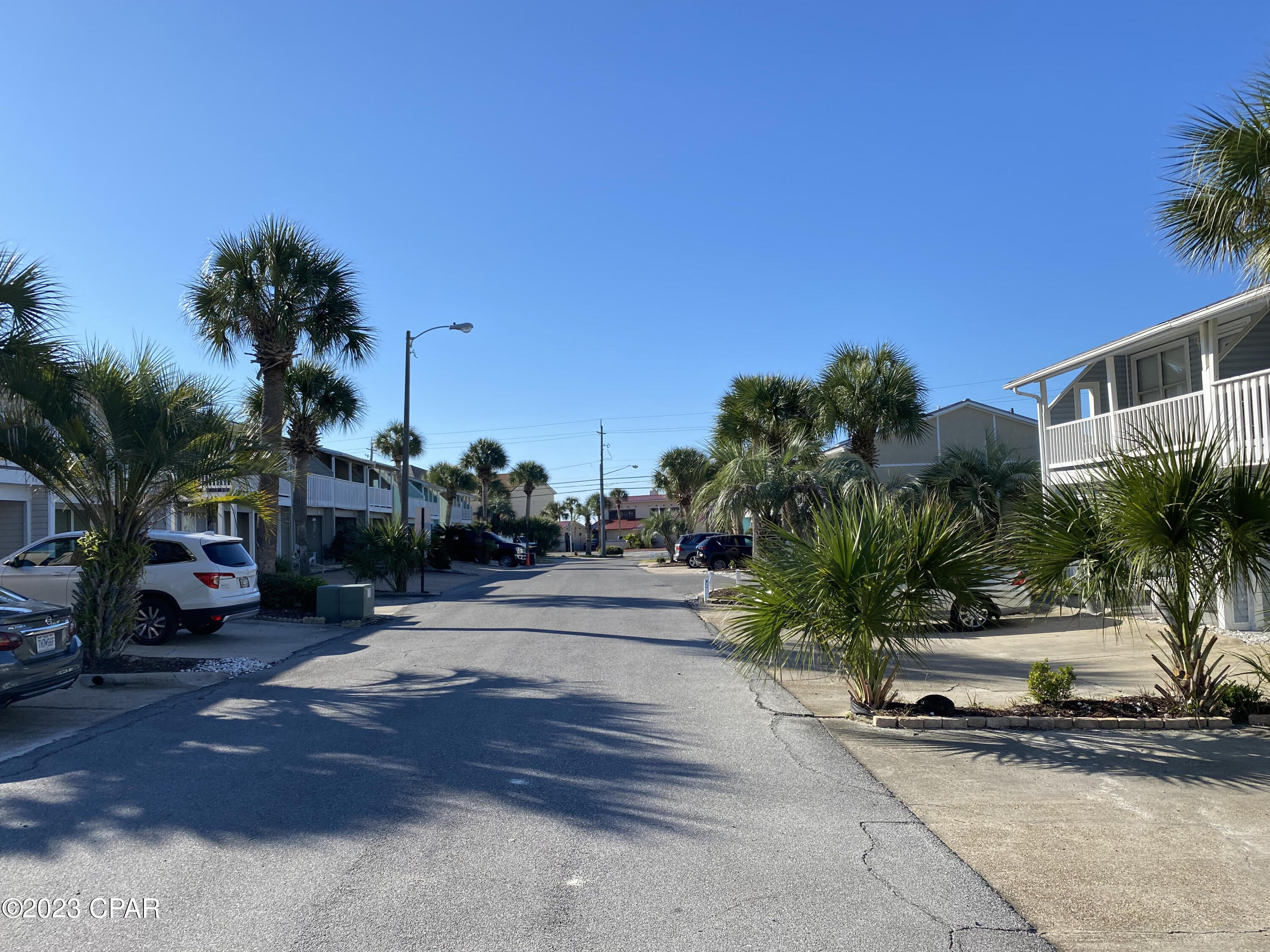 Villa Chateaus - Residential