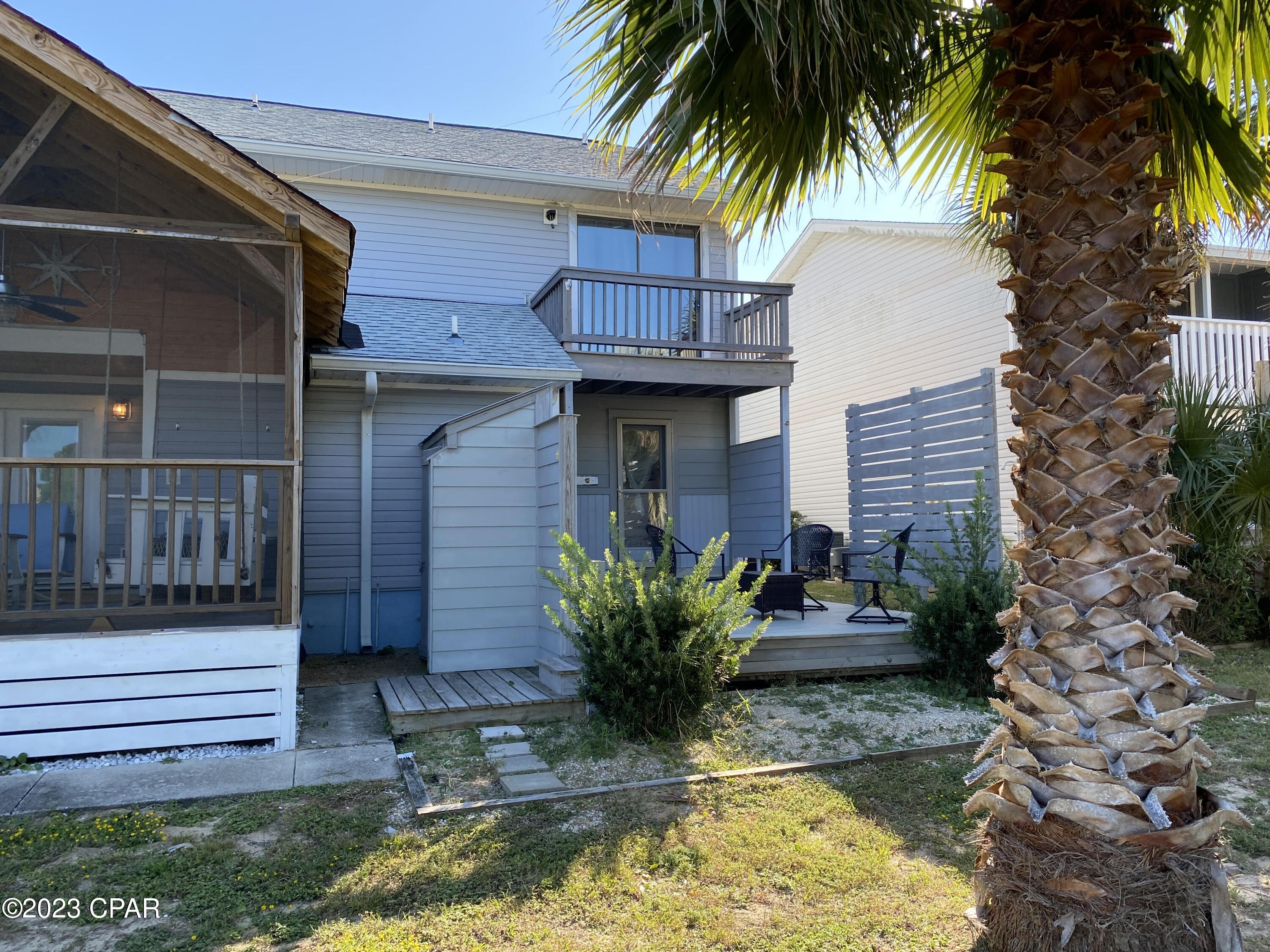 Villa Chateaus - Residential