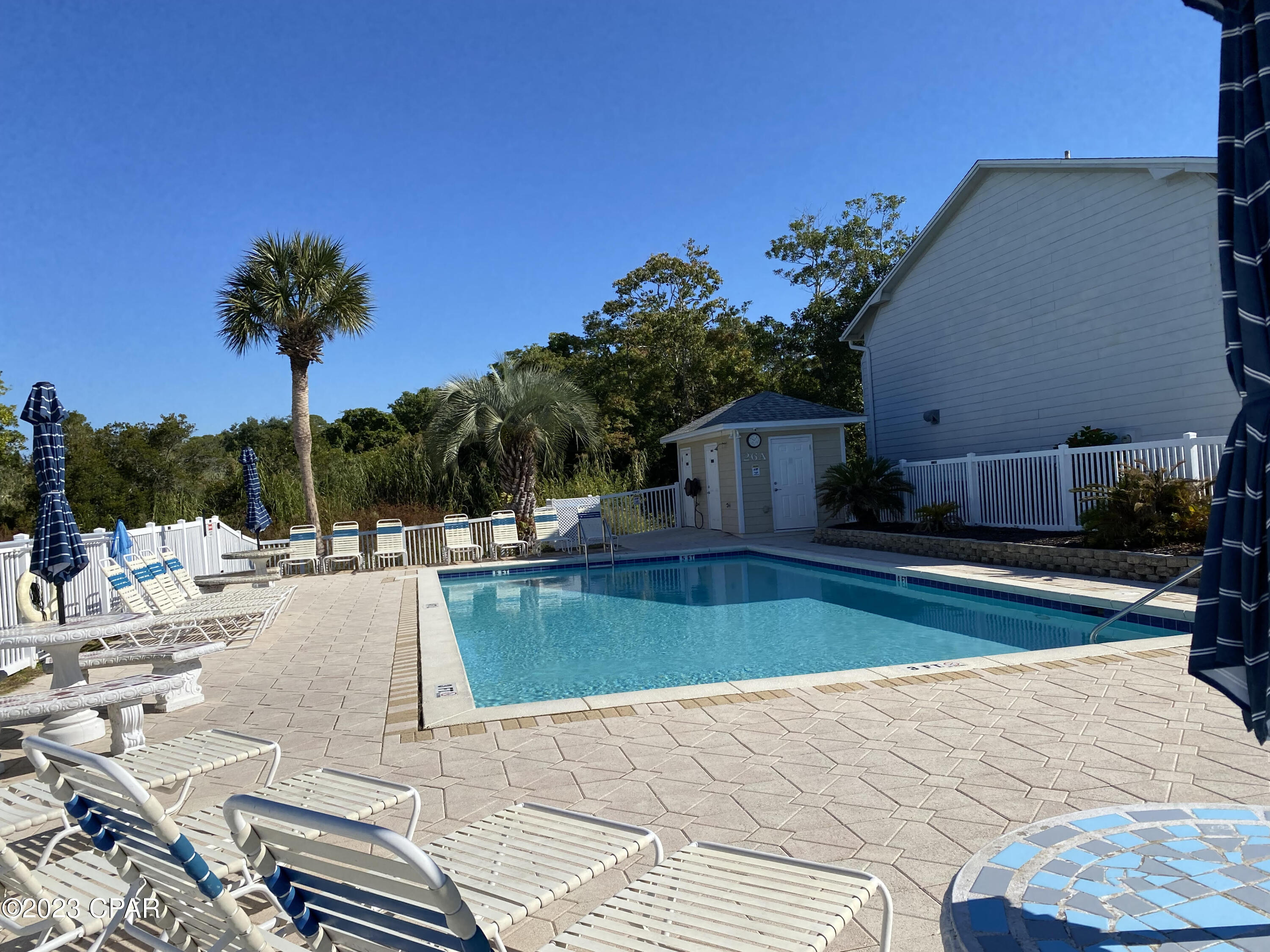 Villa Chateaus - Residential