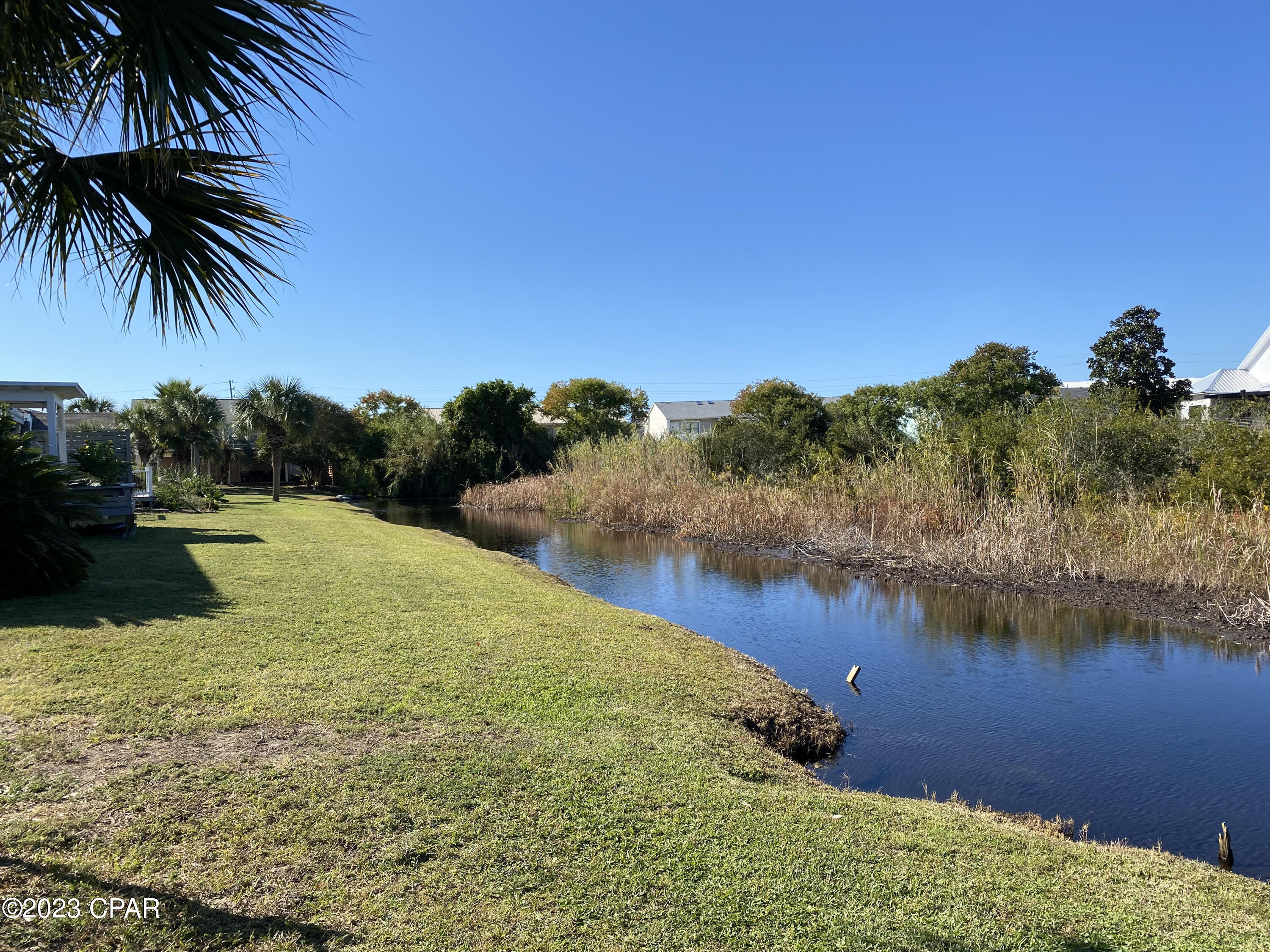 Villa Chateaus - Residential