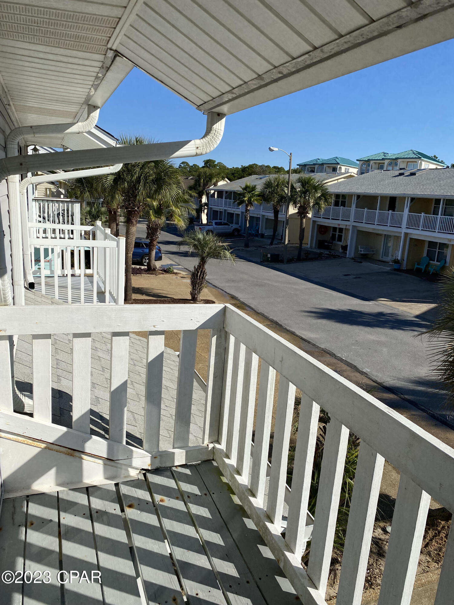 Villa Chateaus - Residential