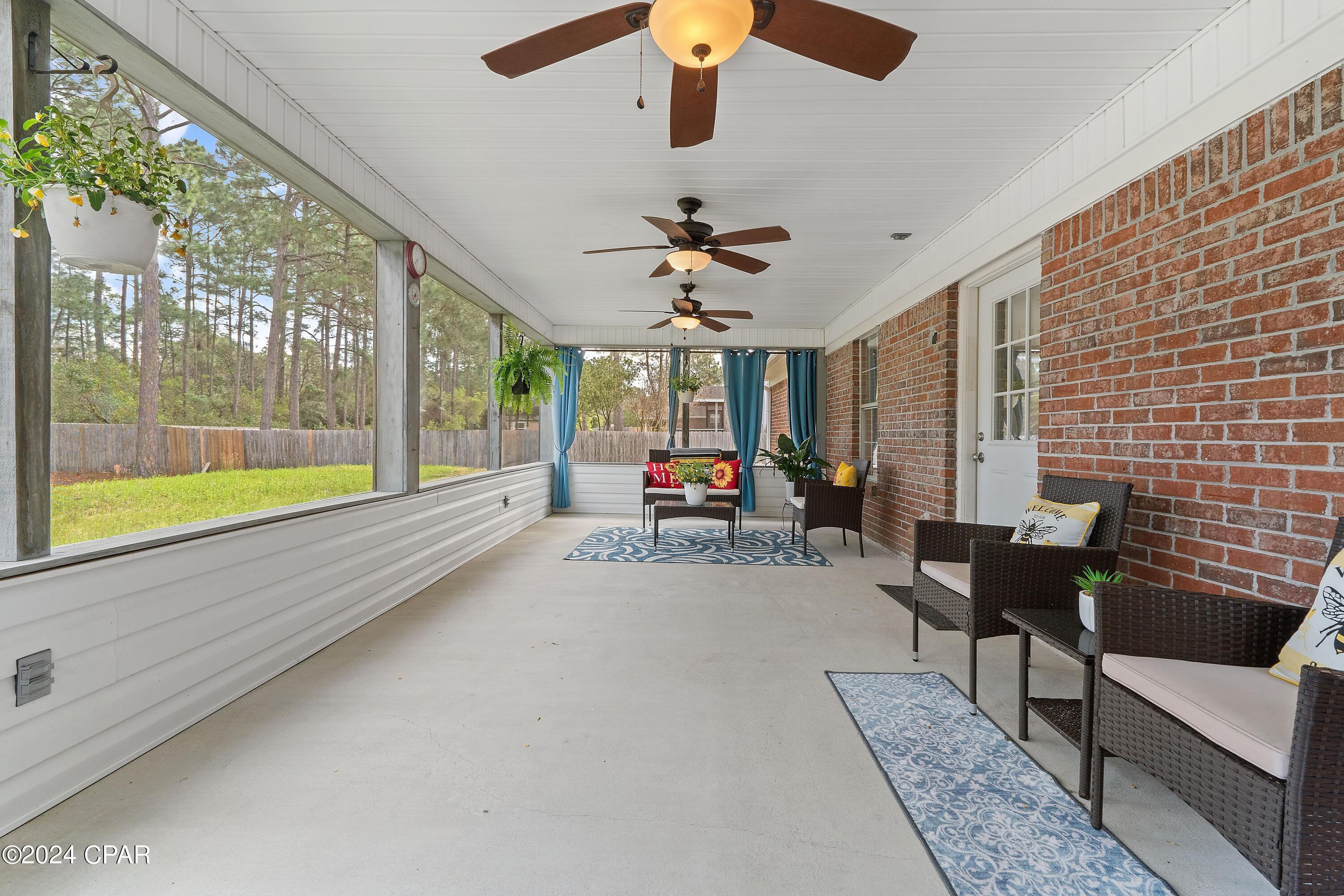 Holly By The Sea - Residential