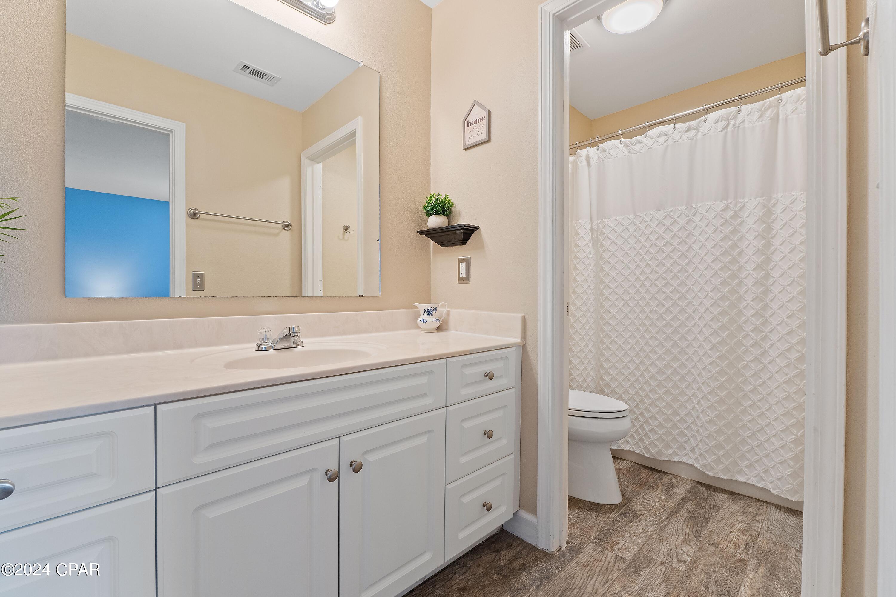 Holly By The Sea - Residential