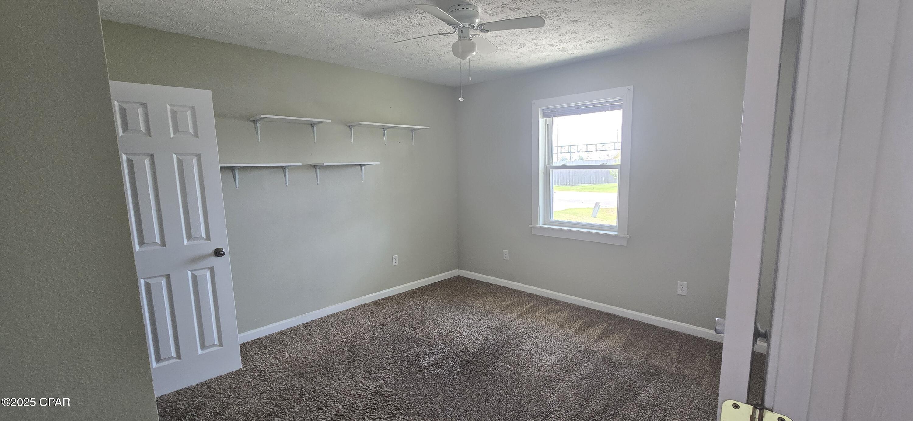 Greenbriar Estates 1 - Residential