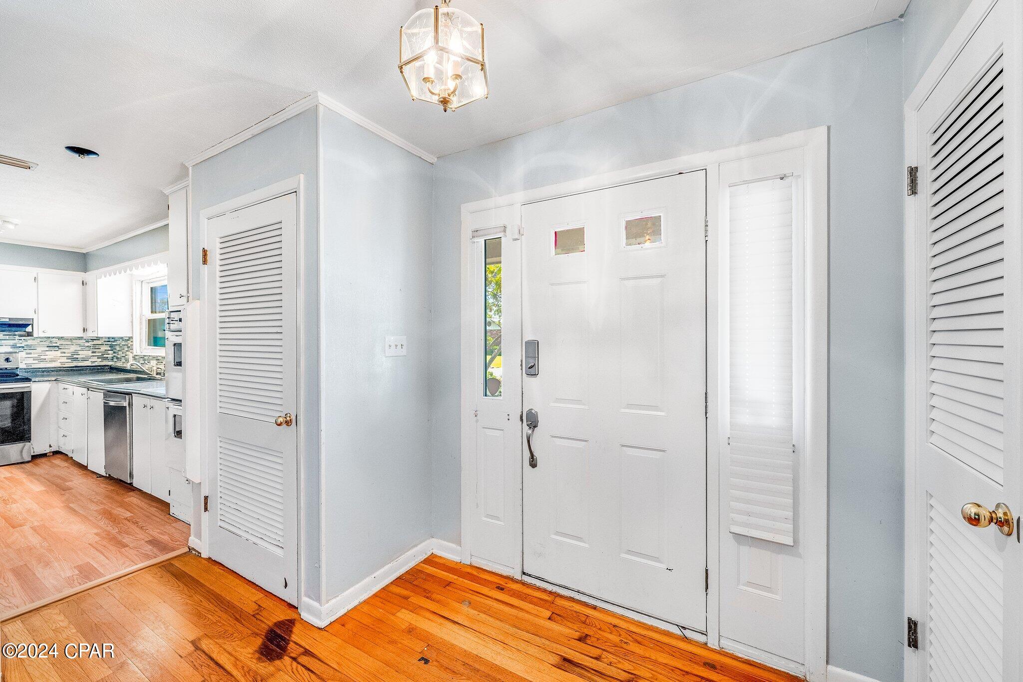 Kendrick Manor - Residential