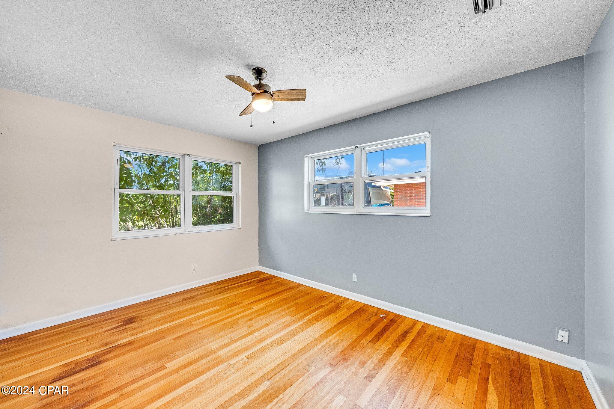 Kendrick Manor - Residential