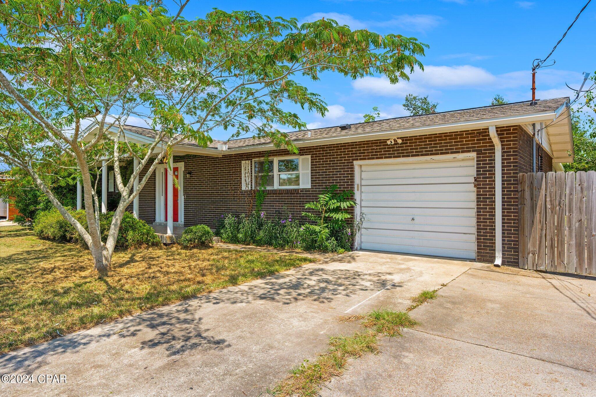 Kendrick Manor - Residential