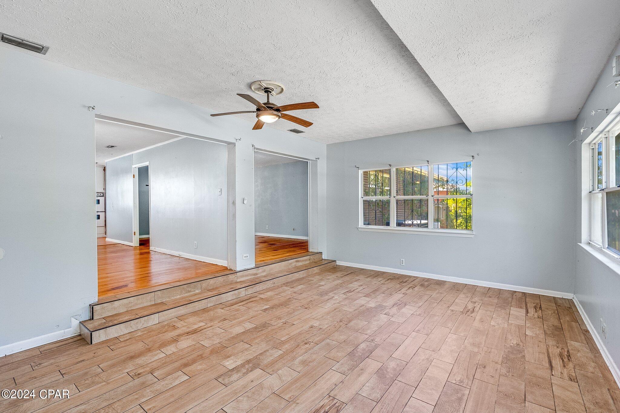 Kendrick Manor - Residential