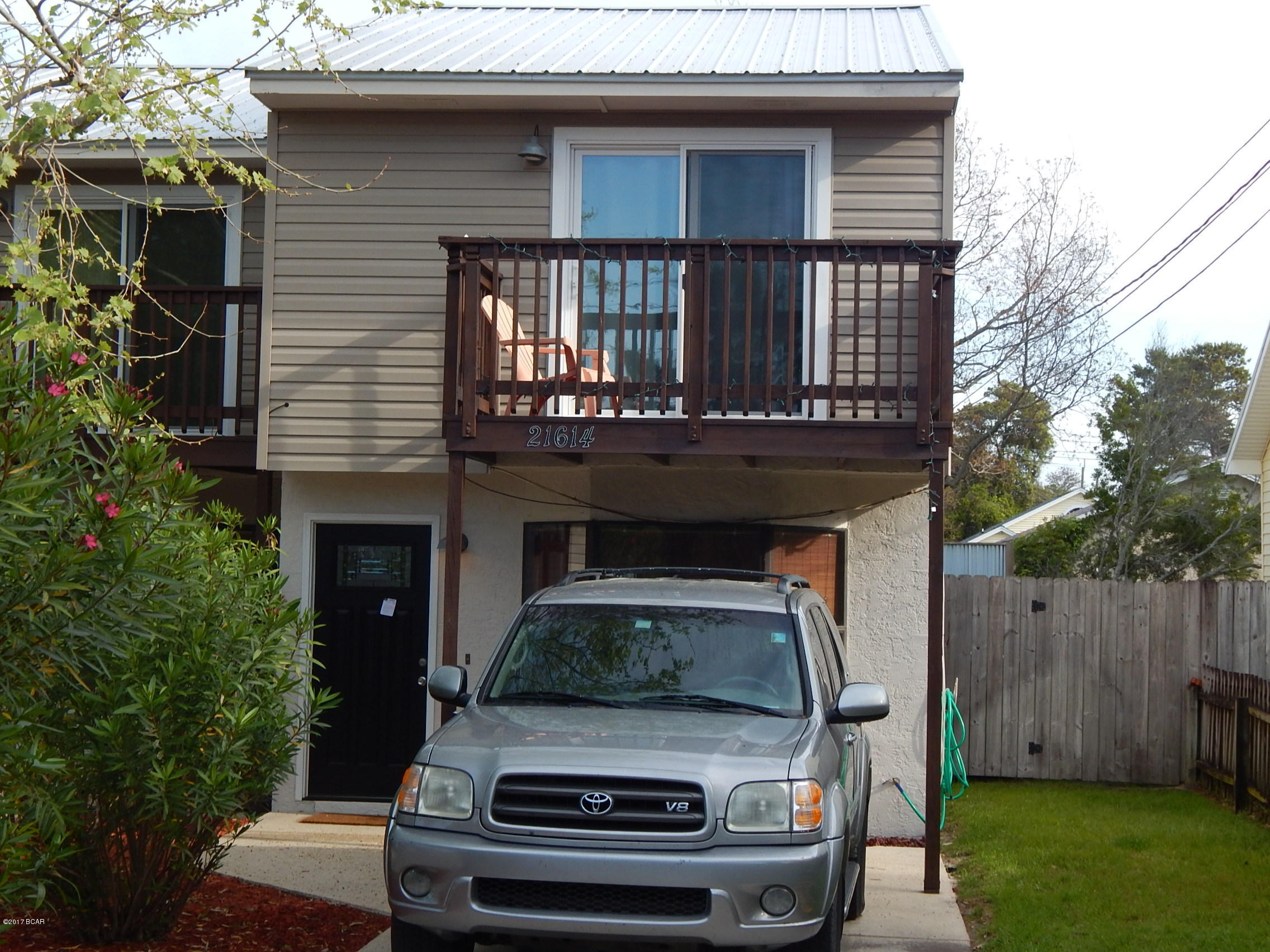 Riviera Beach 1st Add - Residential