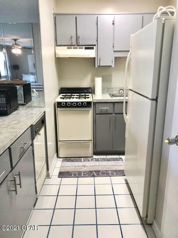 Pirate's Cove Inlet Condo Ph 3 - Residential