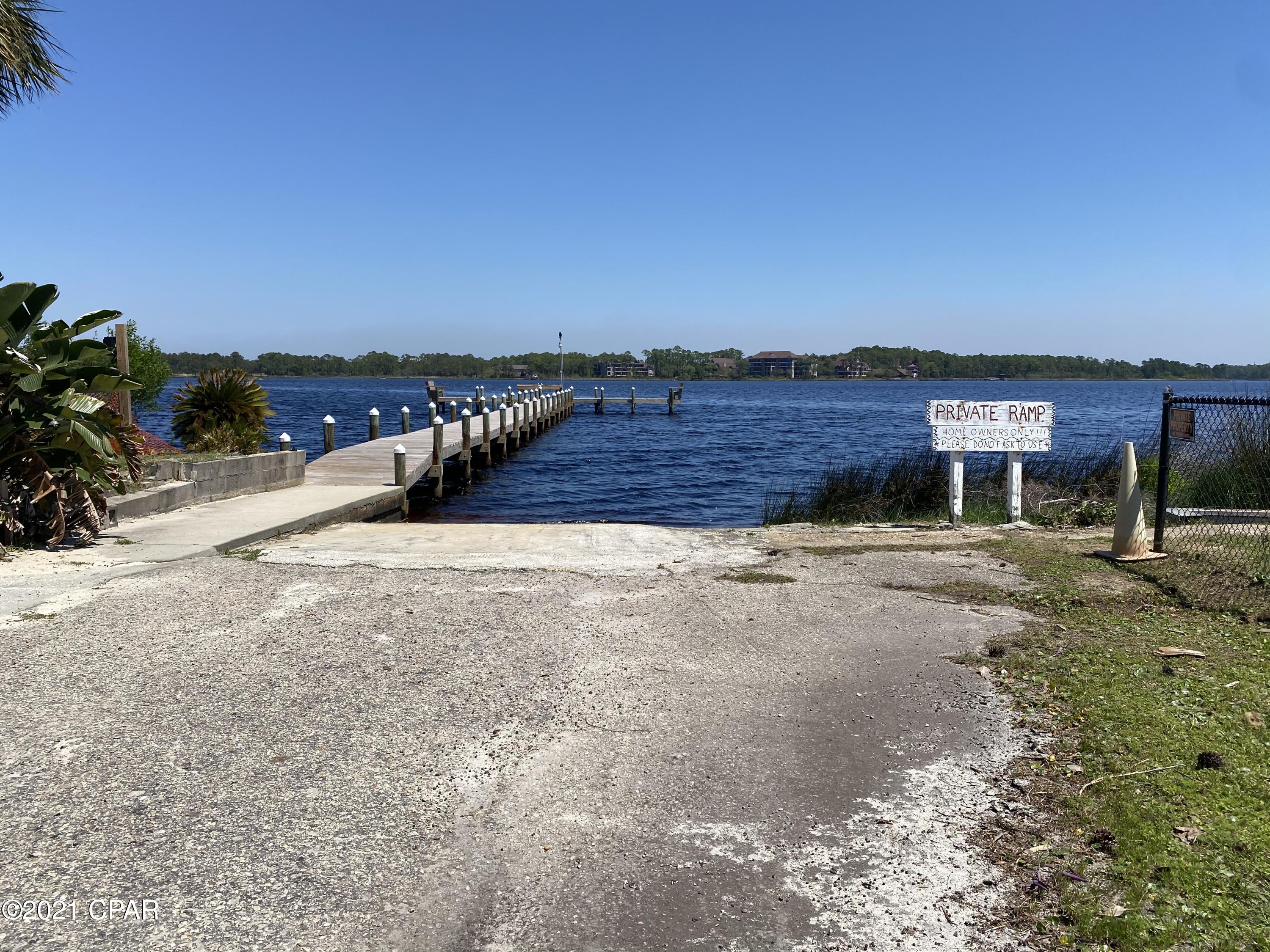 Pirate's Cove Inlet Condo Ph 3 - Residential