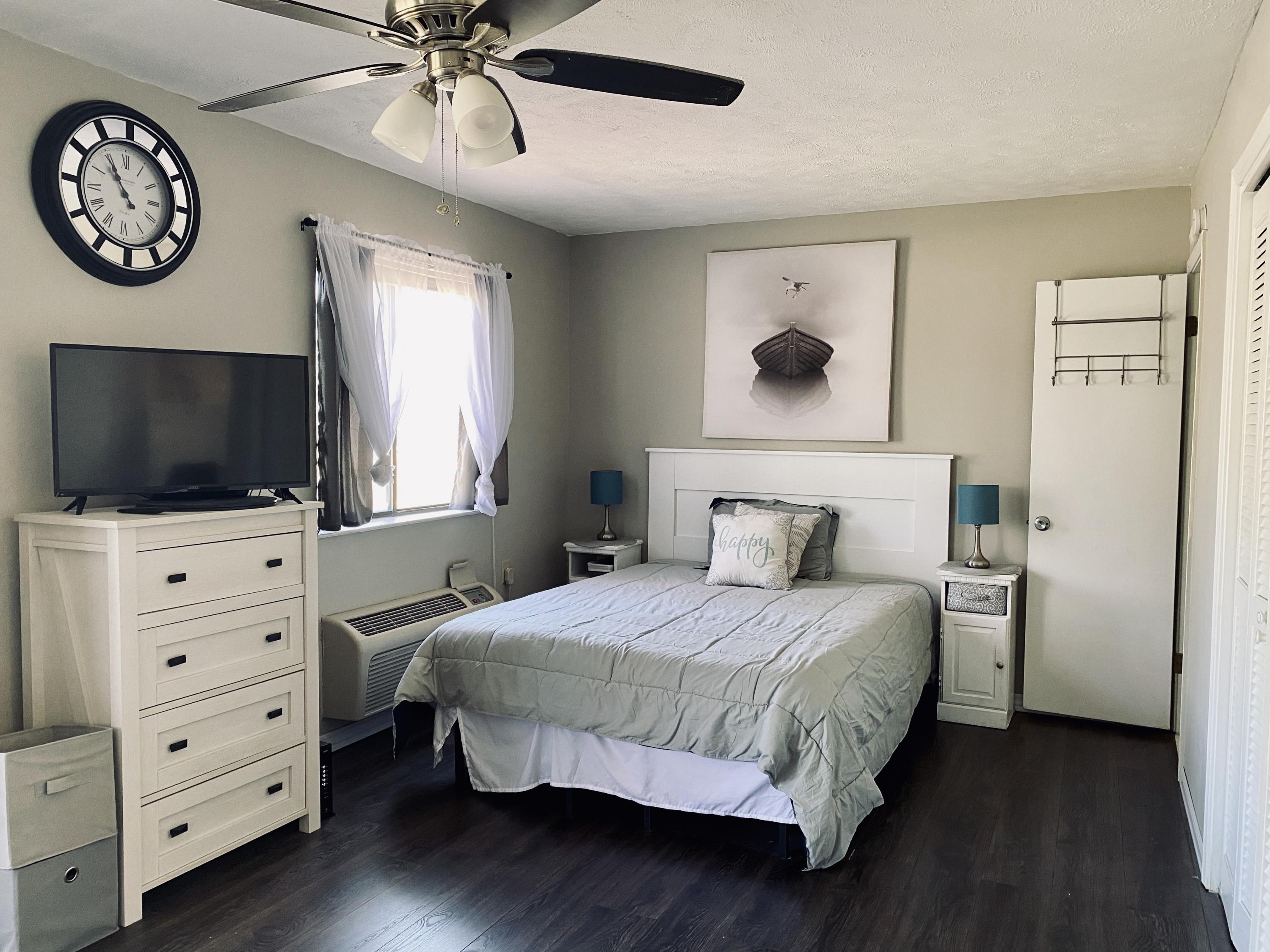 Pirate's Cove Inlet Condo Ph 3 - Residential