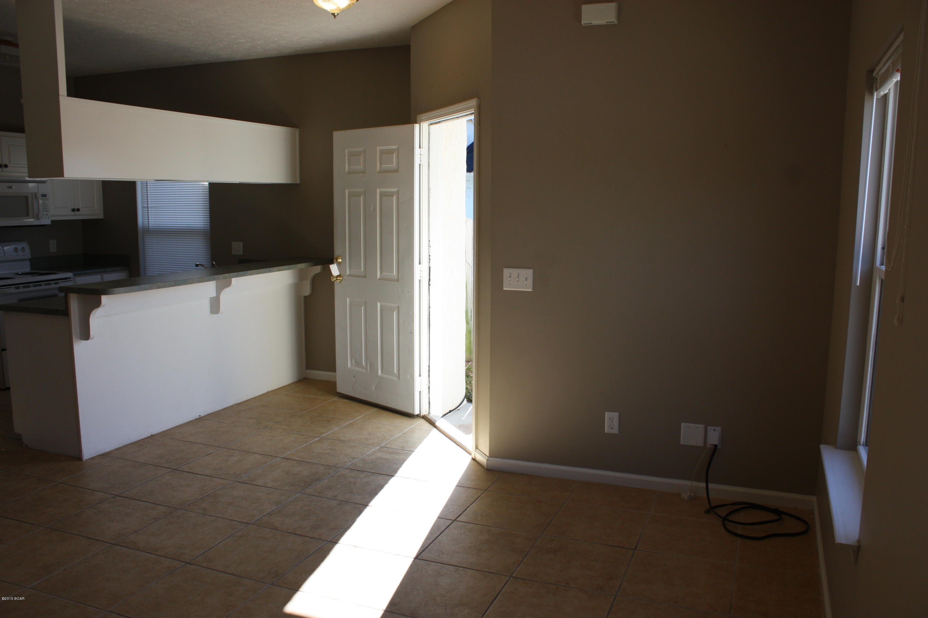 Holiday Beach Unit 8 - Residential Lease