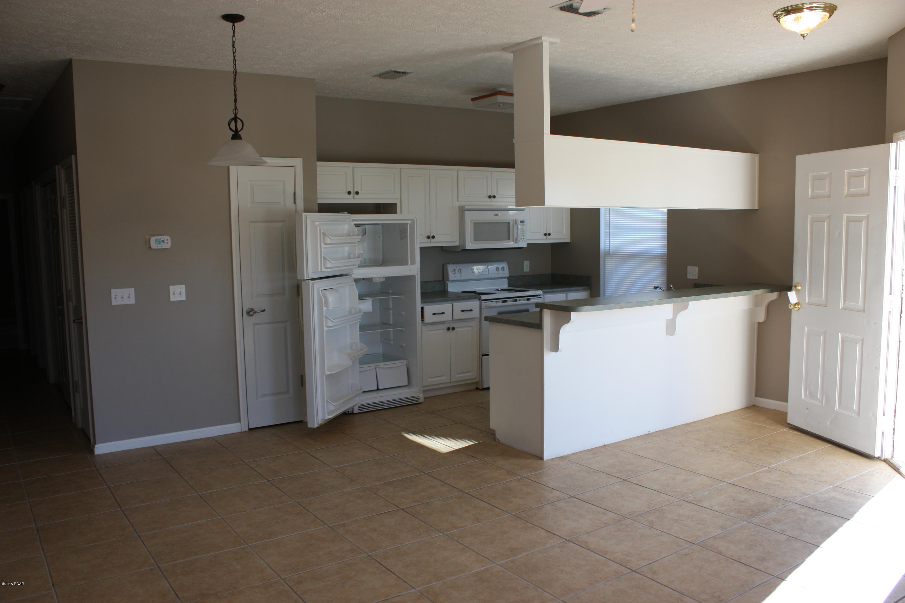 Holiday Beach Unit 8 - Residential Lease