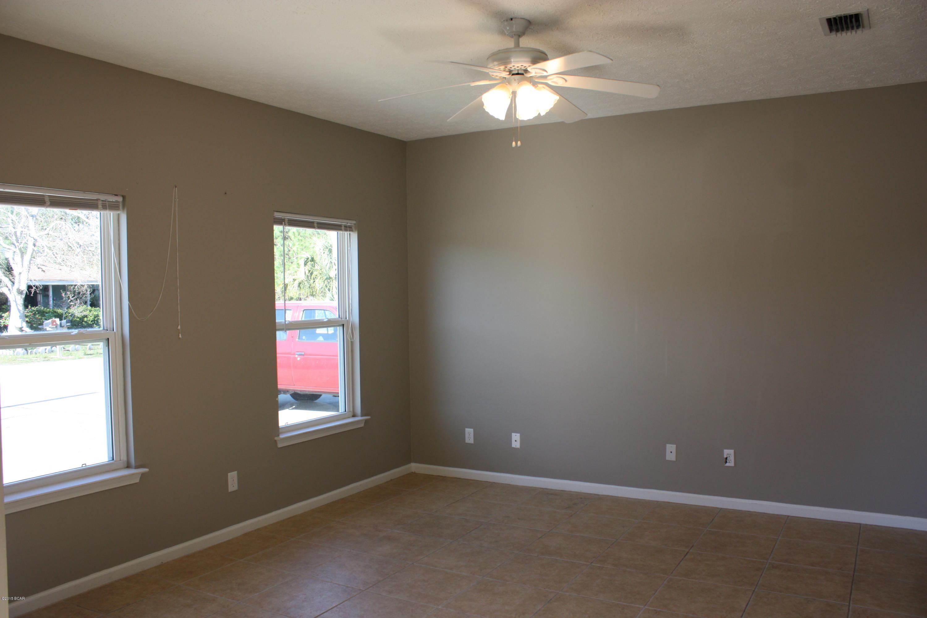 Holiday Beach Unit 8 - Residential Lease