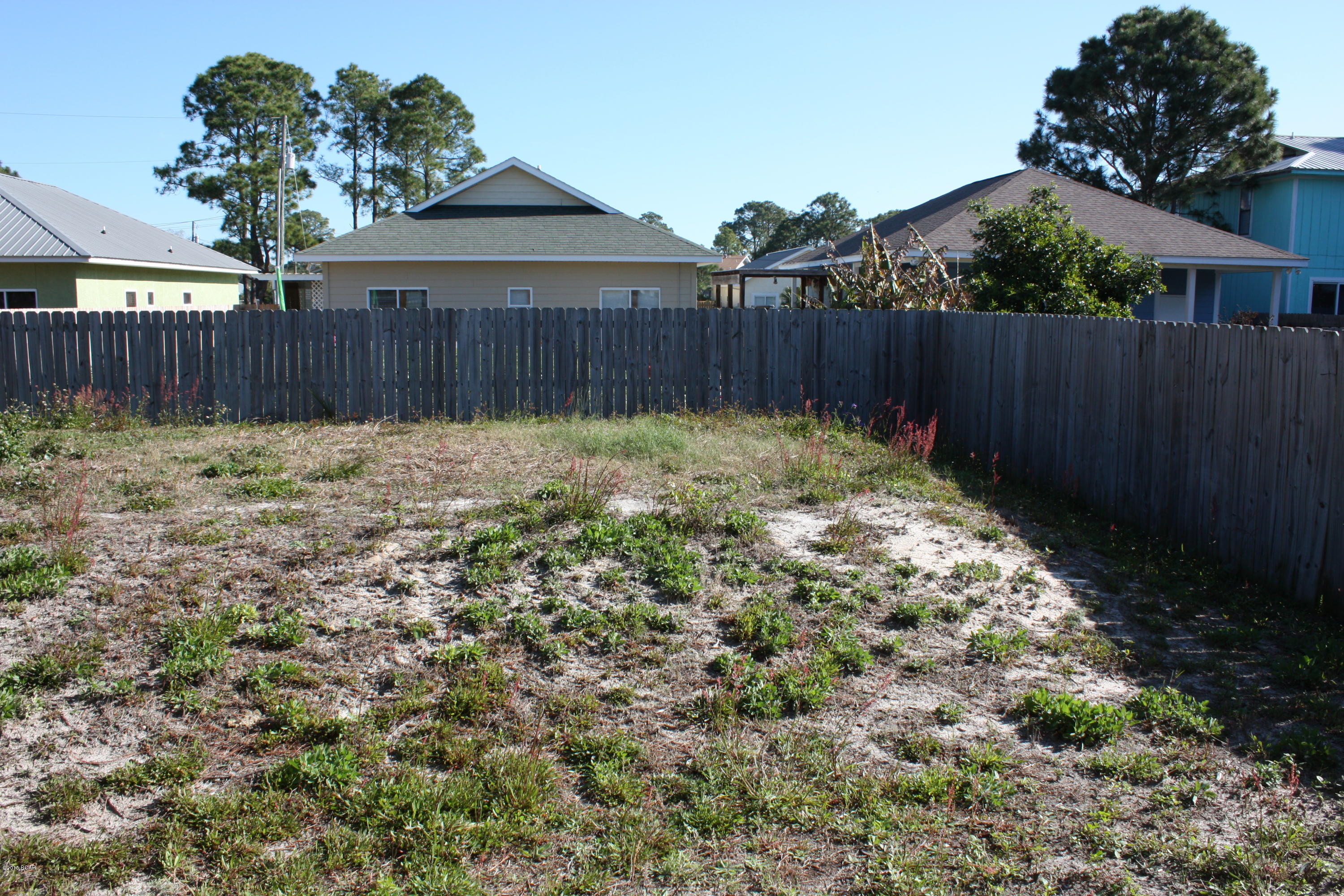 Holiday Beach Unit 8 - Residential Lease