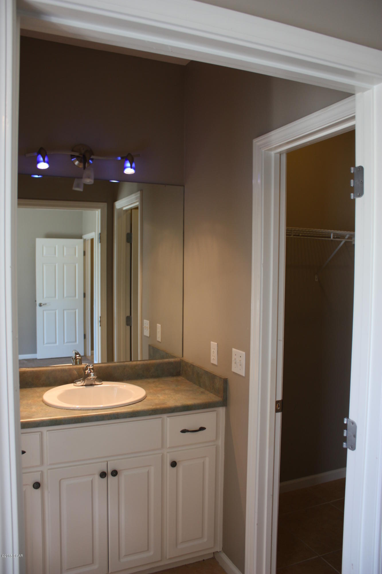 Holiday Beach Unit 8 - Residential Lease