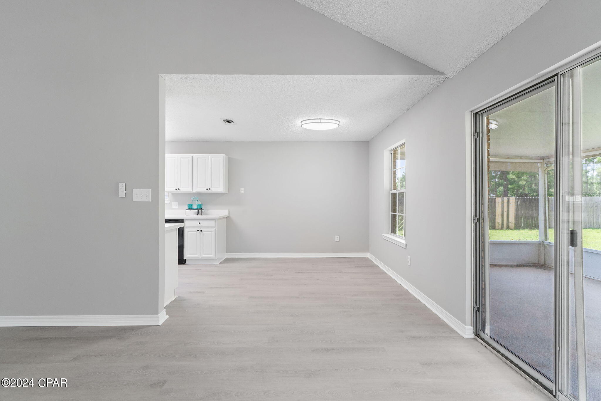 Holly By The Sea - Residential