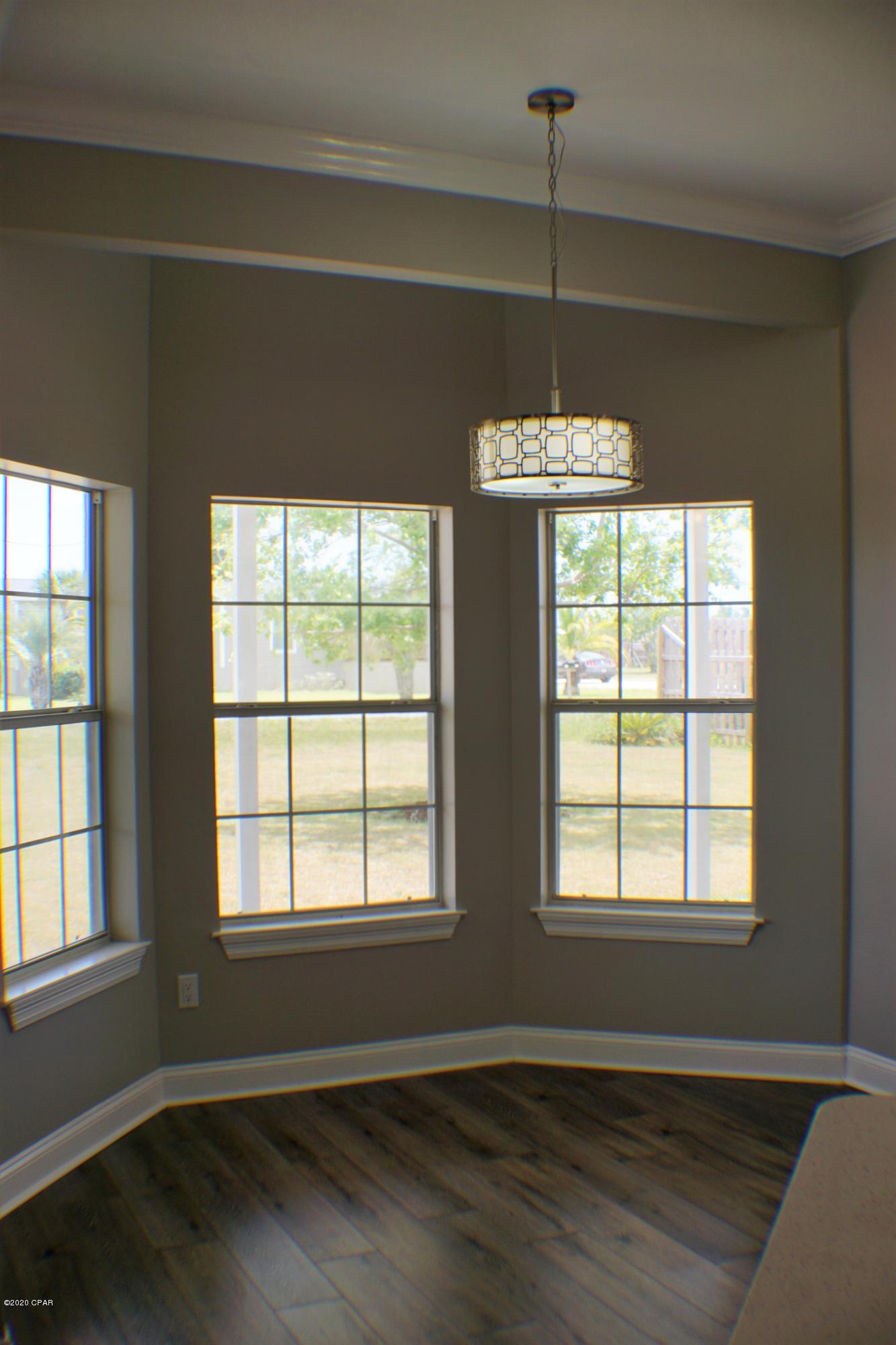 Mowat Highlands Ph VII - Residential