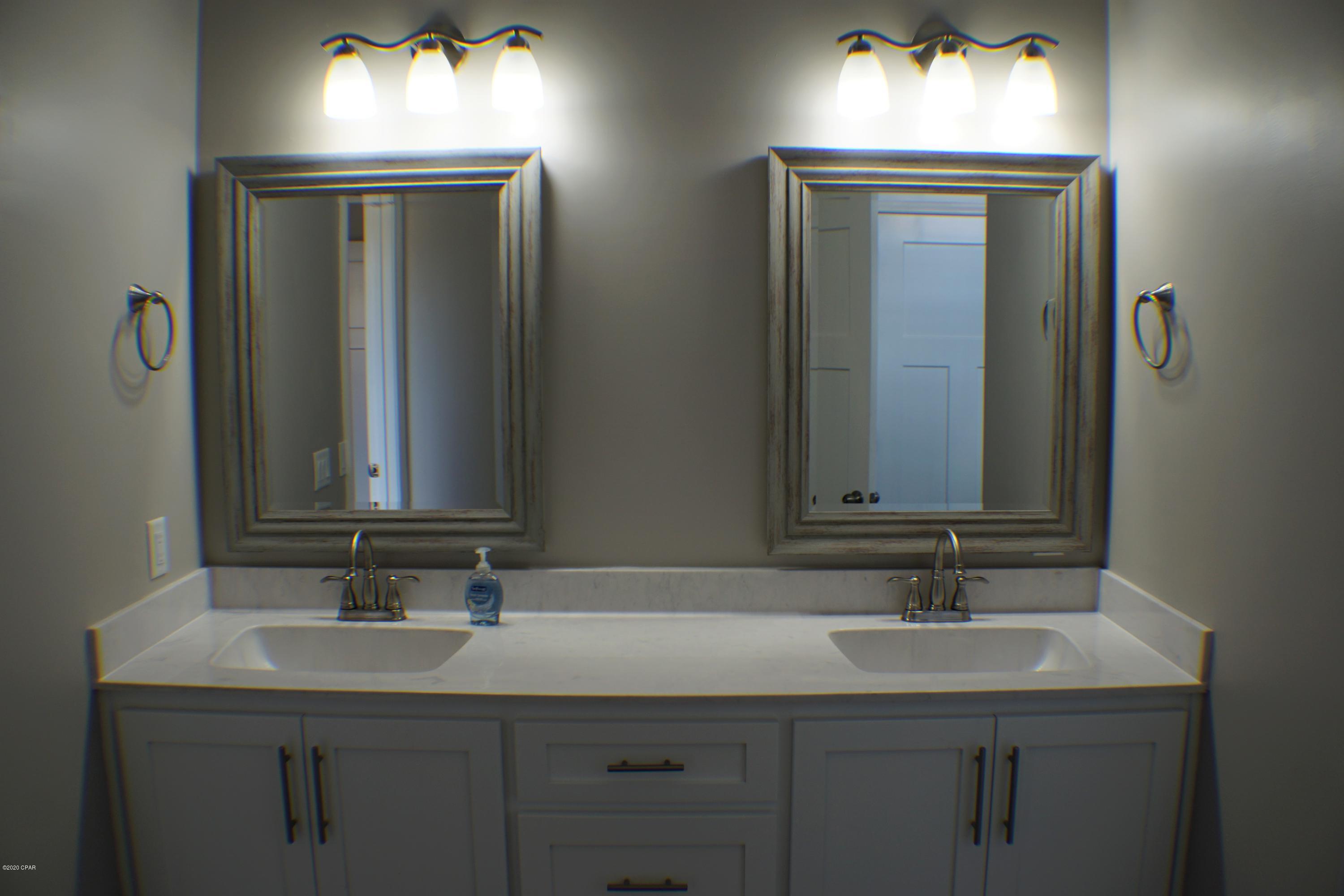 Mowat Highlands Ph VII - Residential