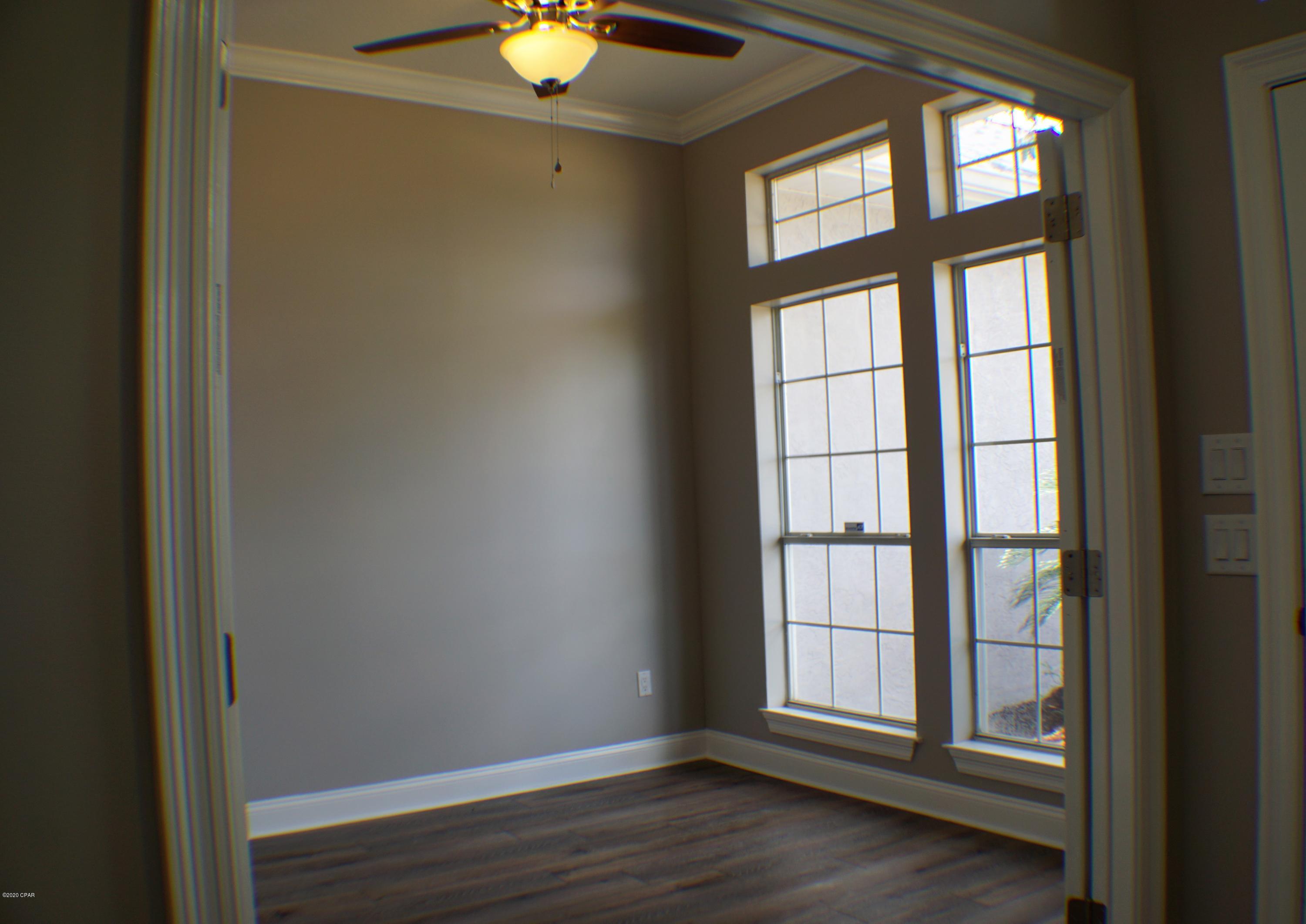 Mowat Highlands Ph VII - Residential