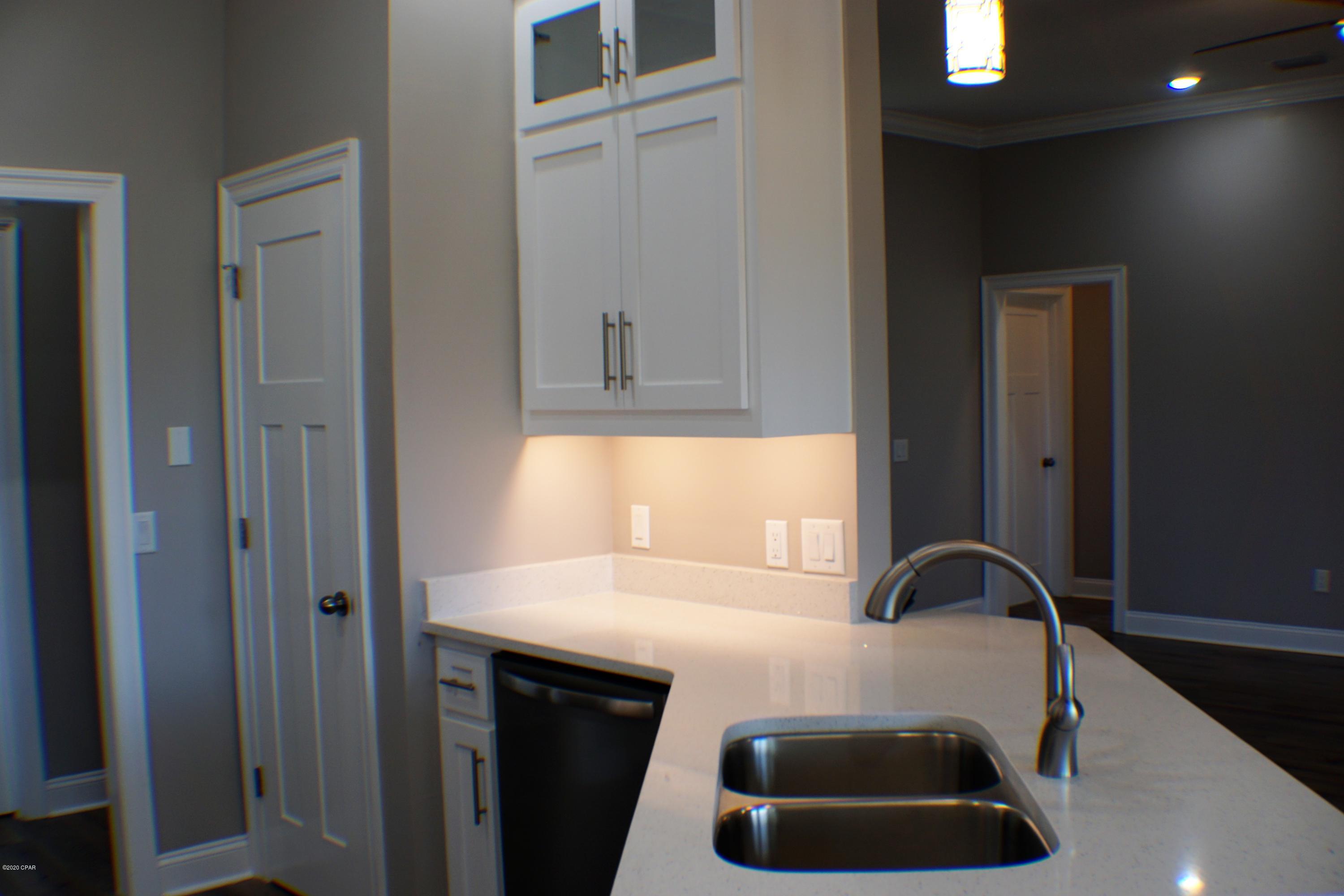 Mowat Highlands Ph VII - Residential