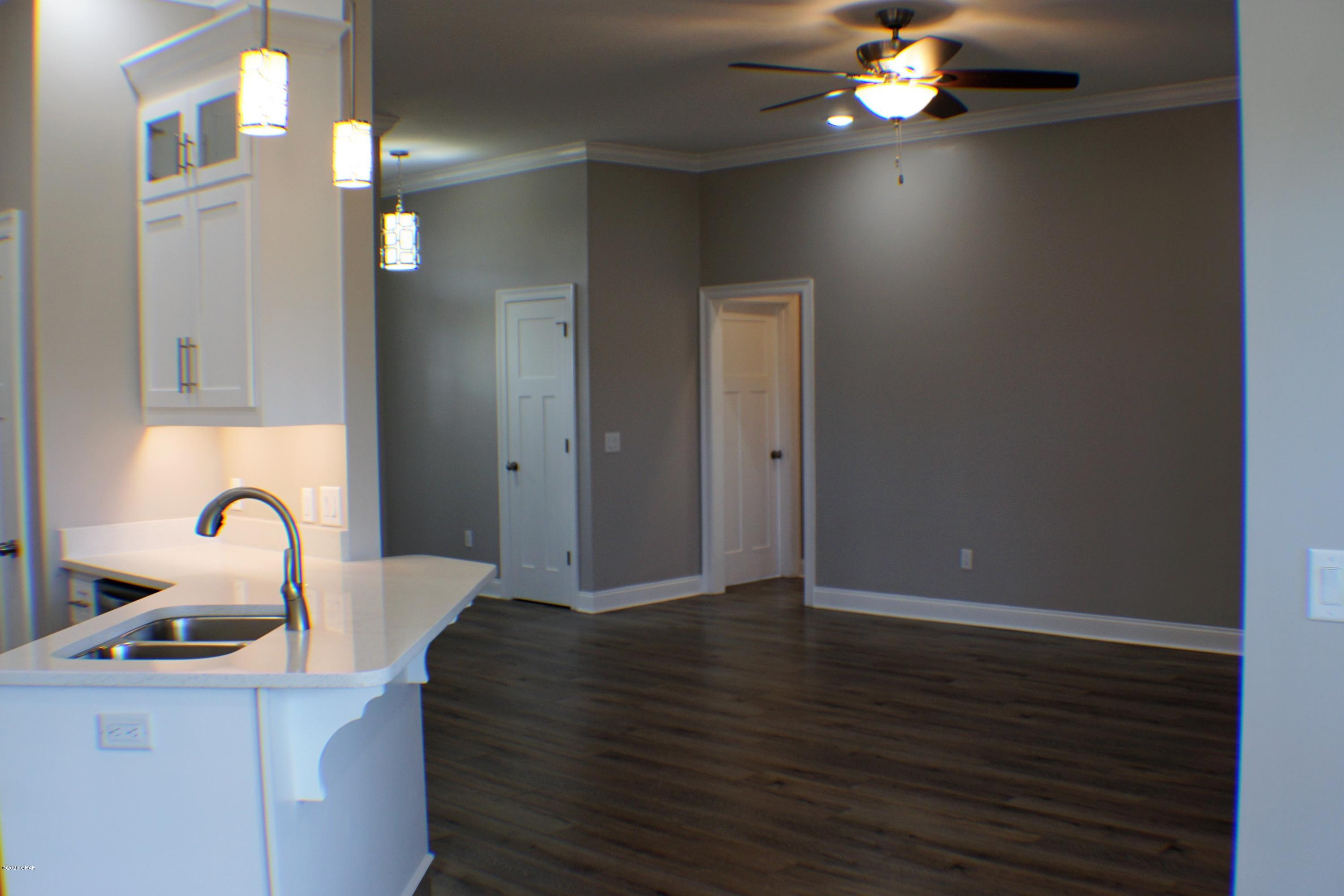 Mowat Highlands Ph VII - Residential