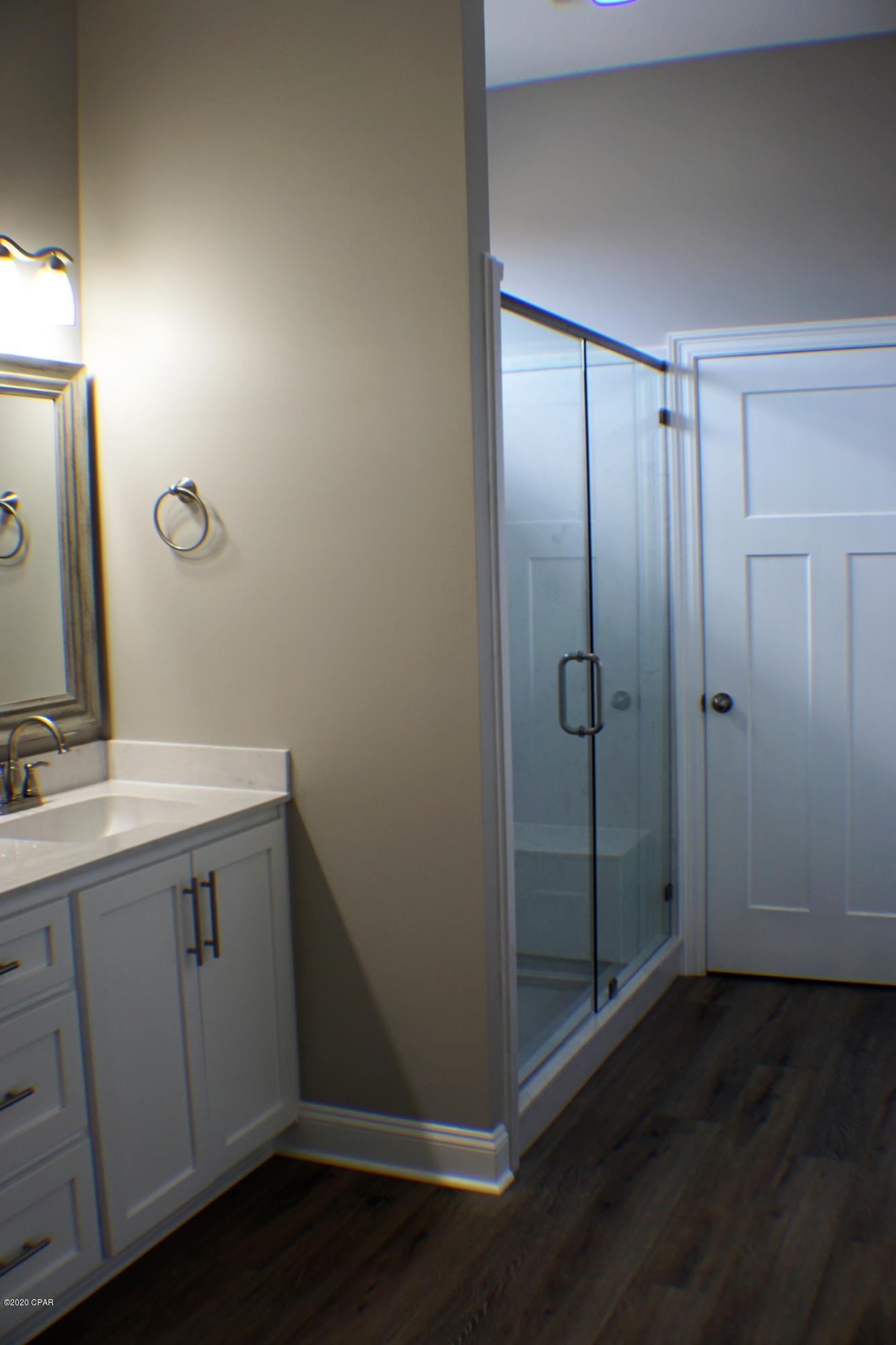 Mowat Highlands Ph VII - Residential