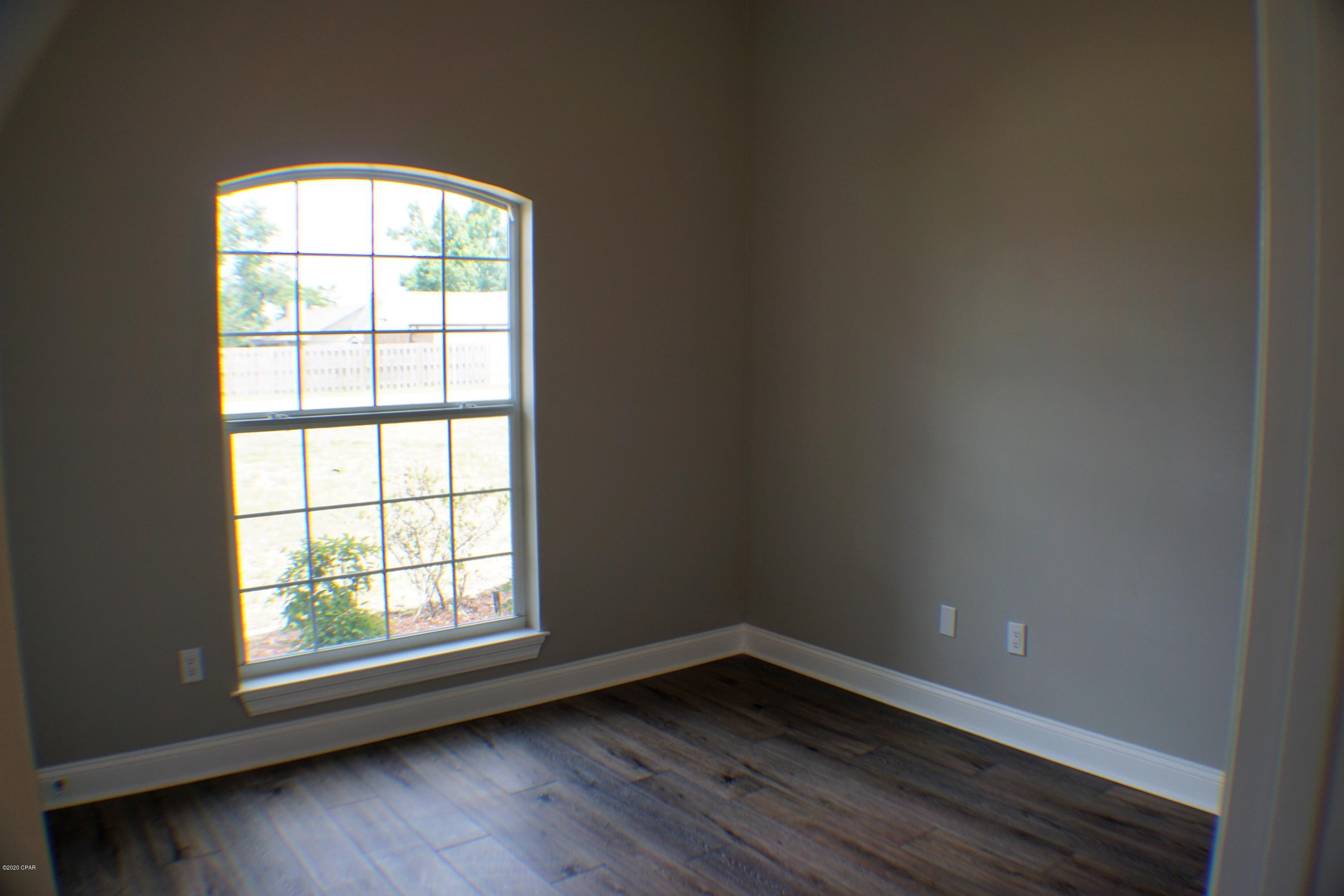 Mowat Highlands Ph VII - Residential