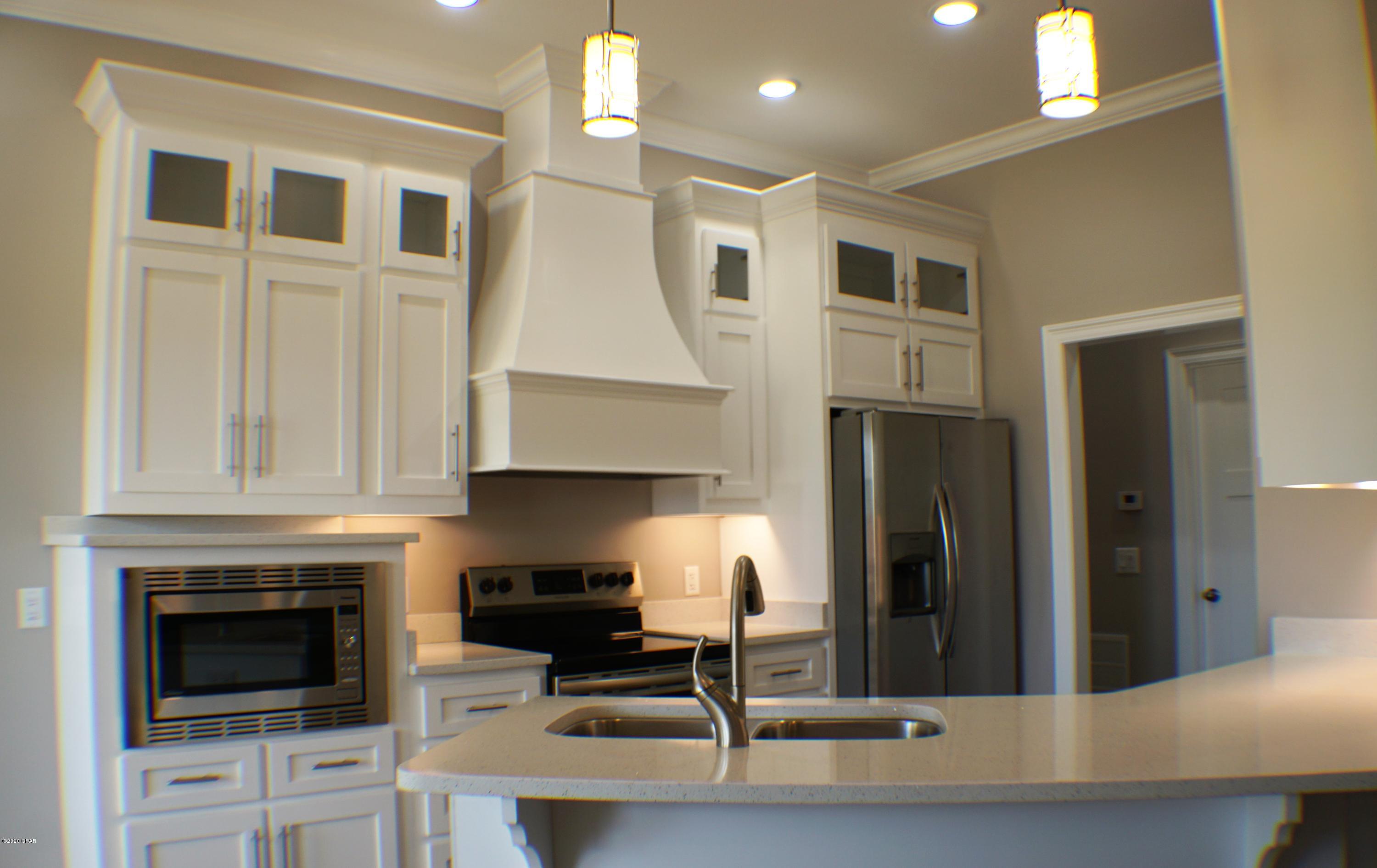 Mowat Highlands Ph VII - Residential