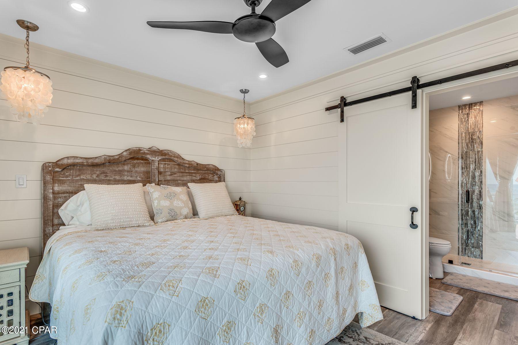 Shoreline Townhouses - Residential