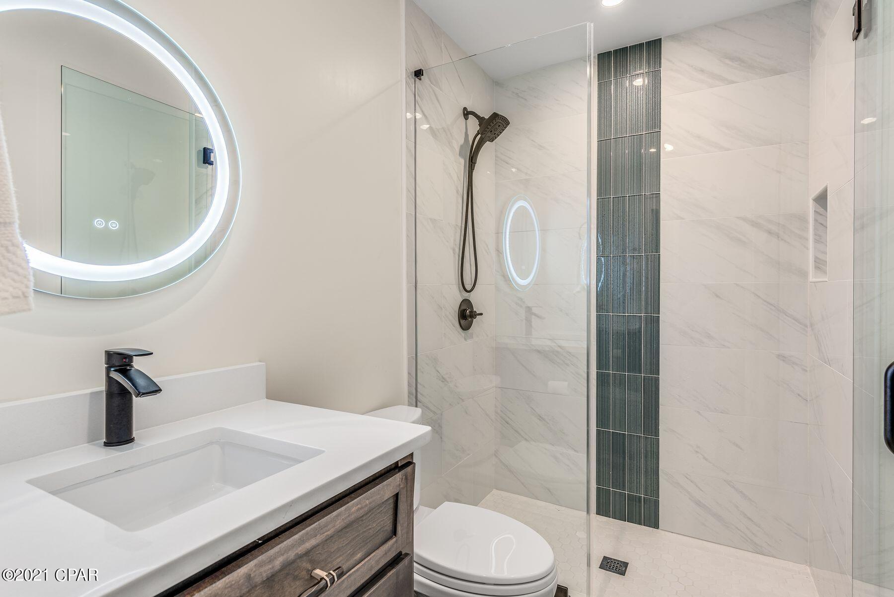 Shoreline Townhouses - Residential