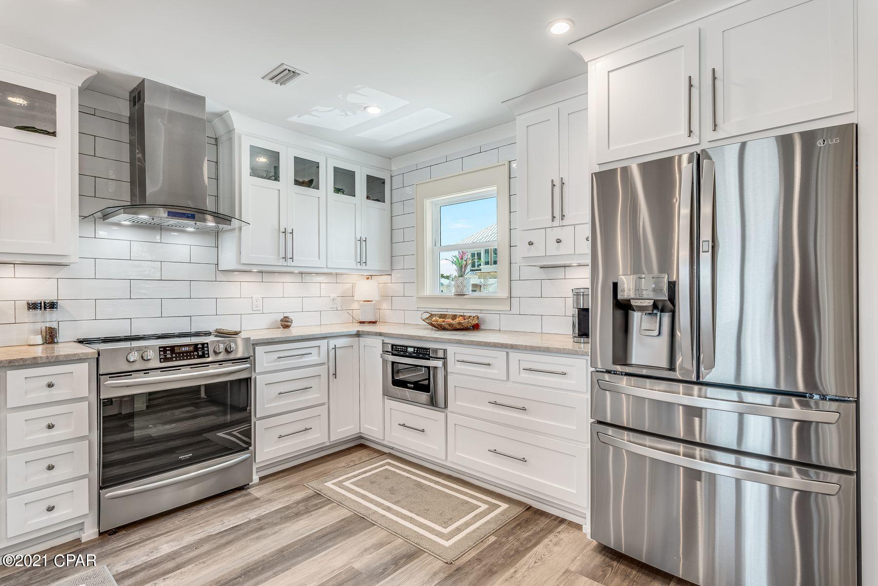 Shoreline Townhouses - Residential