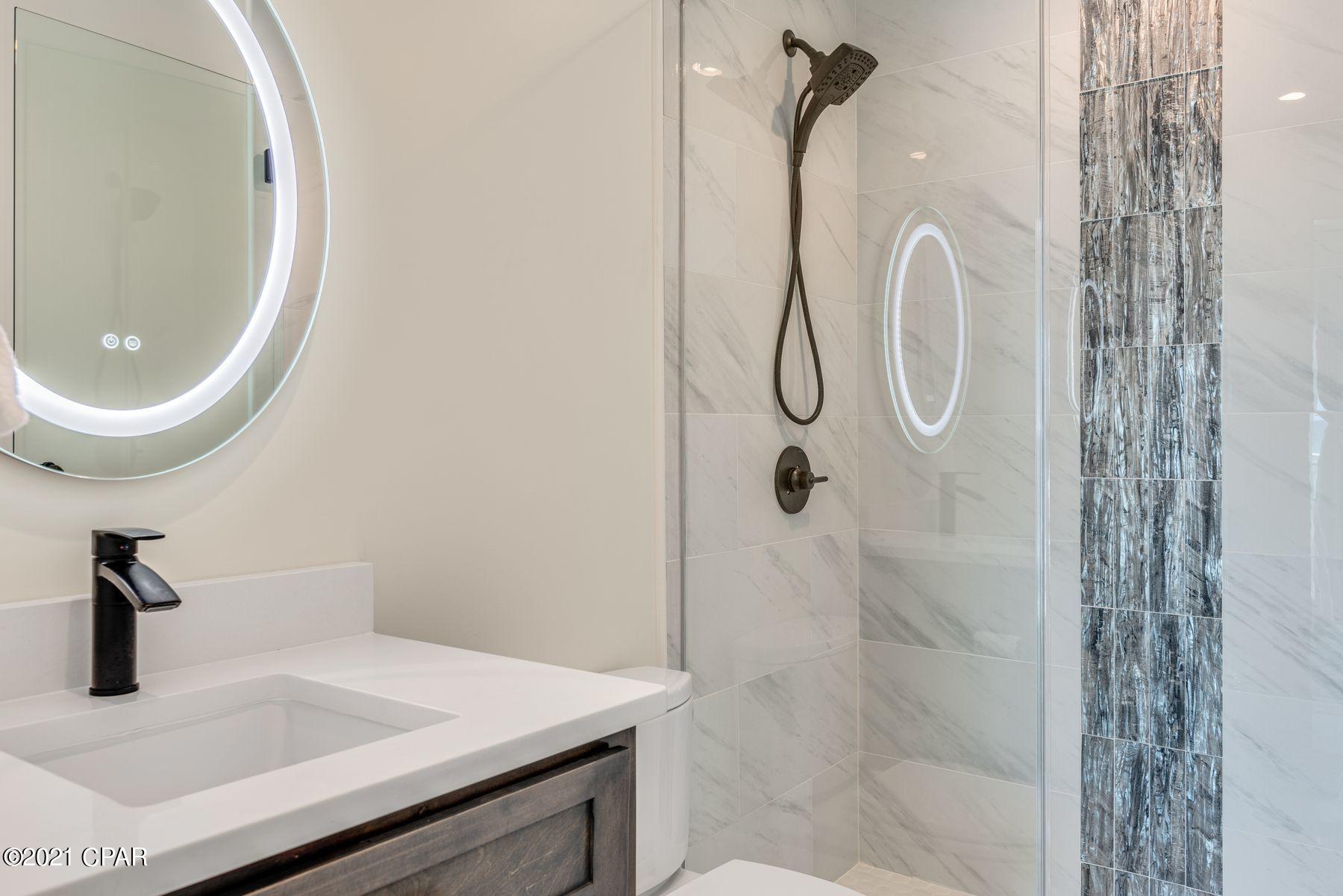 Shoreline Townhouses - Residential